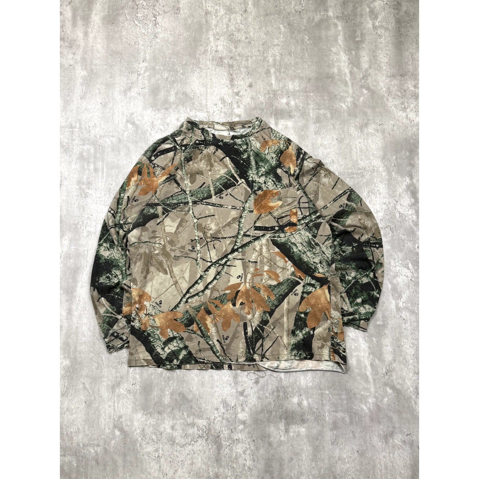 Vintage Outfitters Ridge Fusion 3D Camo Long Sleeve Hunting T-Shirt Size Large