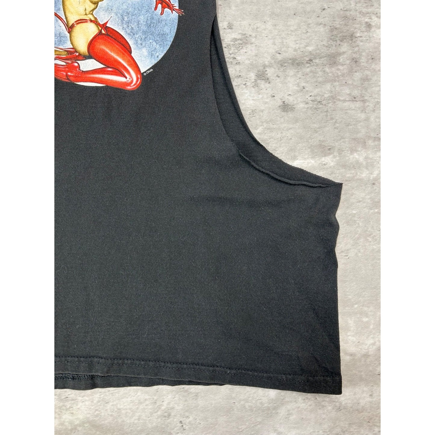 Vintage 90s Bettie Page Devil Girl Graphic Sleeveless Cut Off T-Shirt Sz Medium