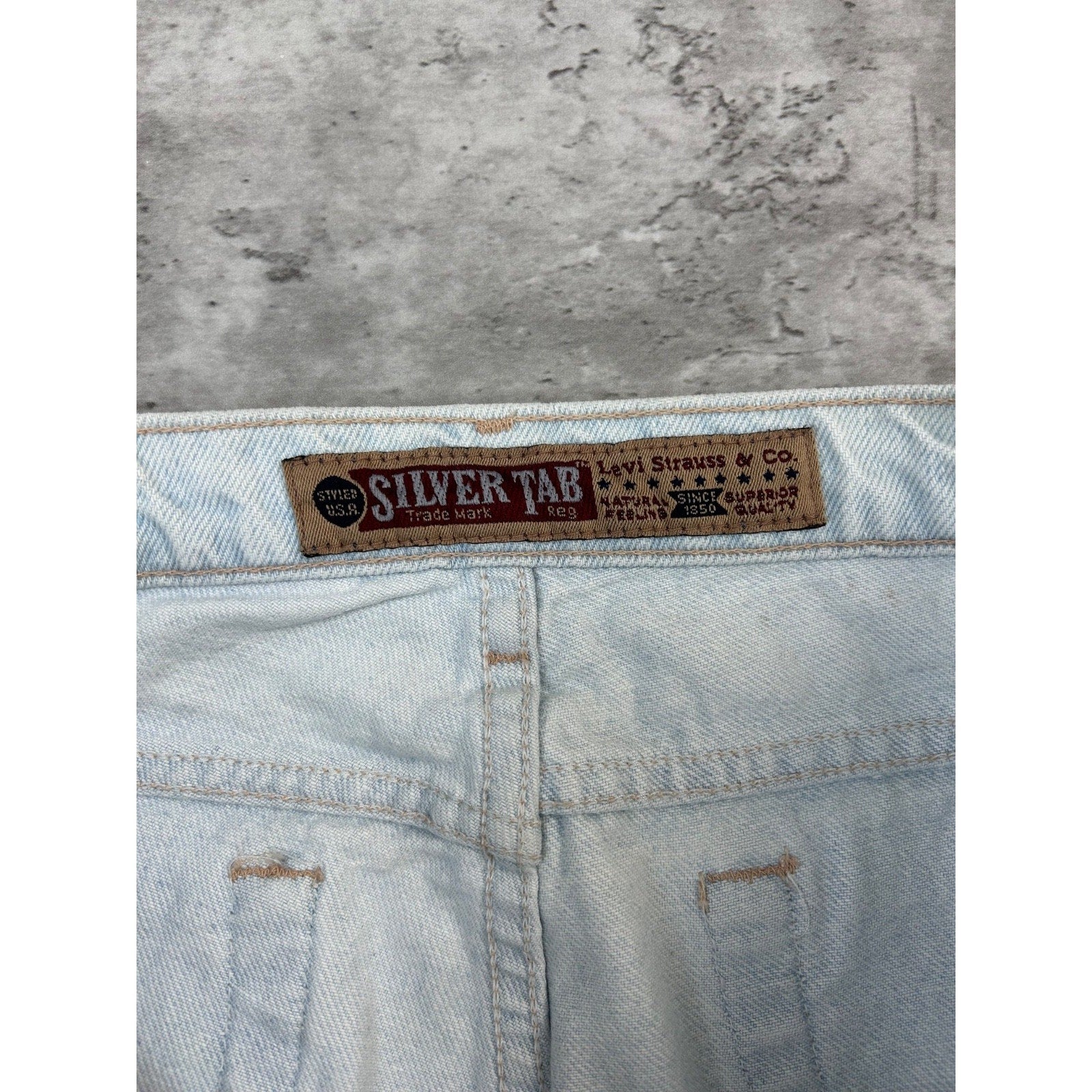Vintage 90s Levis Silver tab Light Wash Denim Pants Size 34