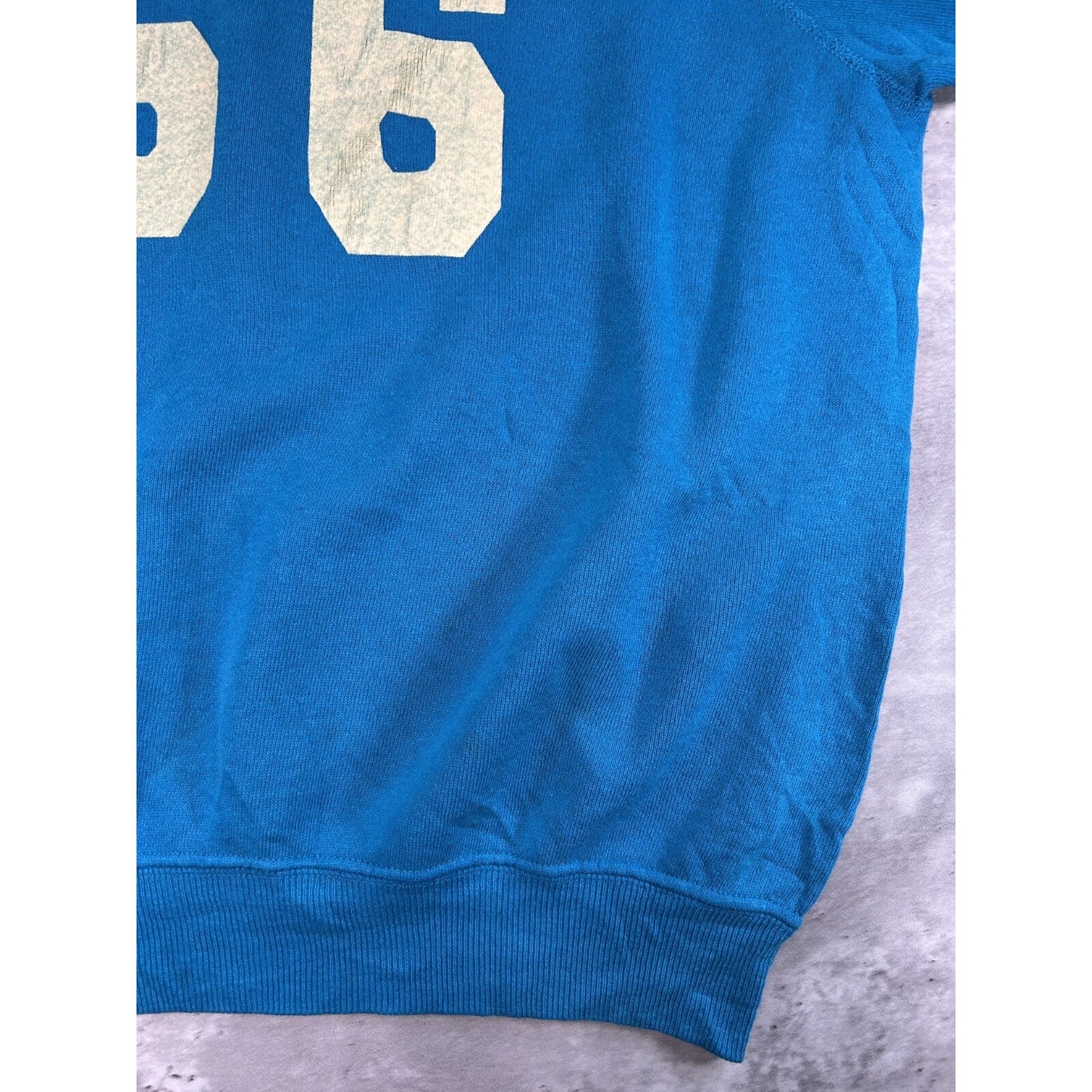 Vintage 80s/90s #66 Graphic Distressed Sweatshirt Size Medium Blue