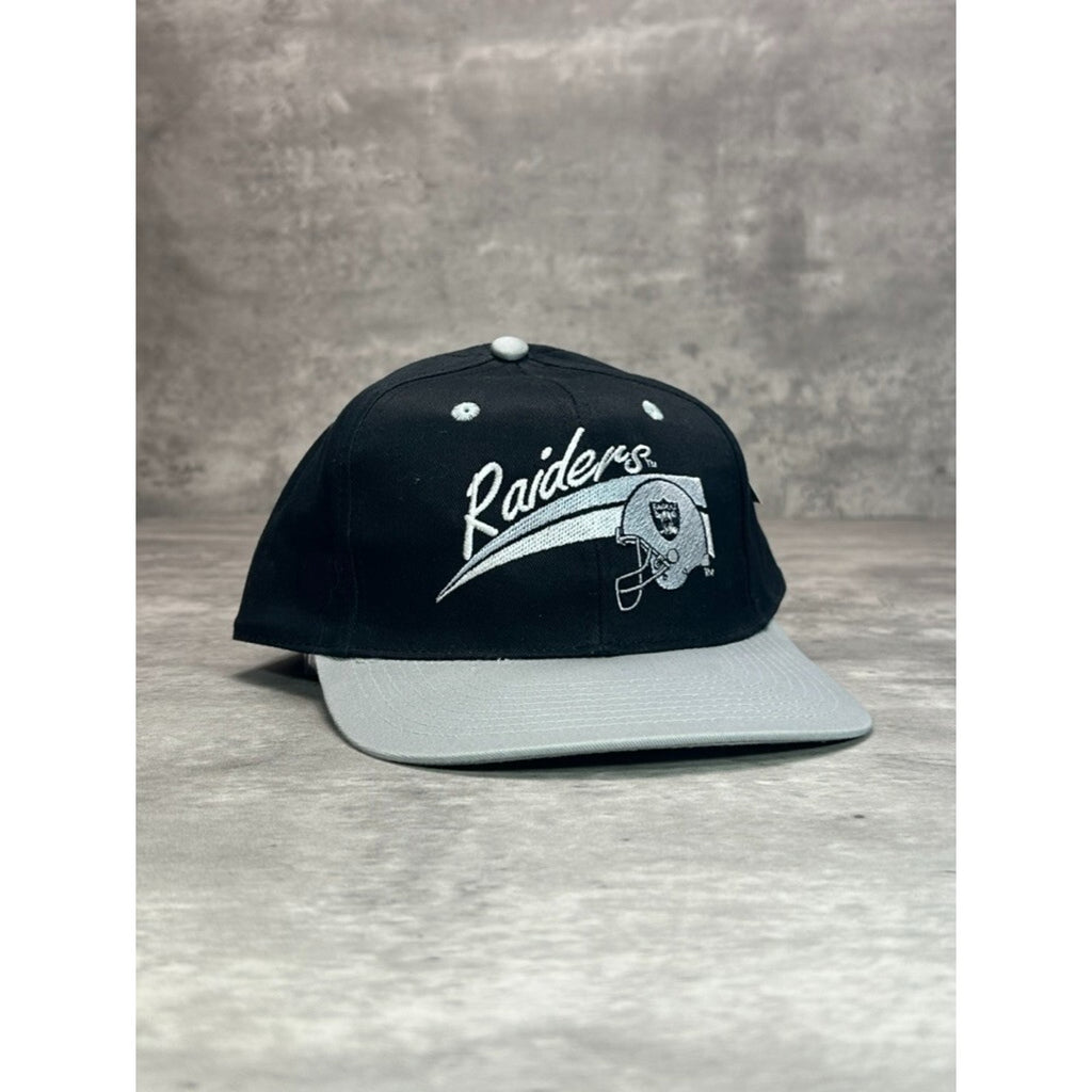 Vintage 90s Los Angeles Raiders NFL Embroidered Fitted Hat 7 5/8 Black