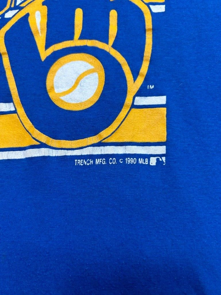 Vintage 1990 Milwaukee Brewers MLB Spellout Graphic T-Shirt Size Medium 90s Blue