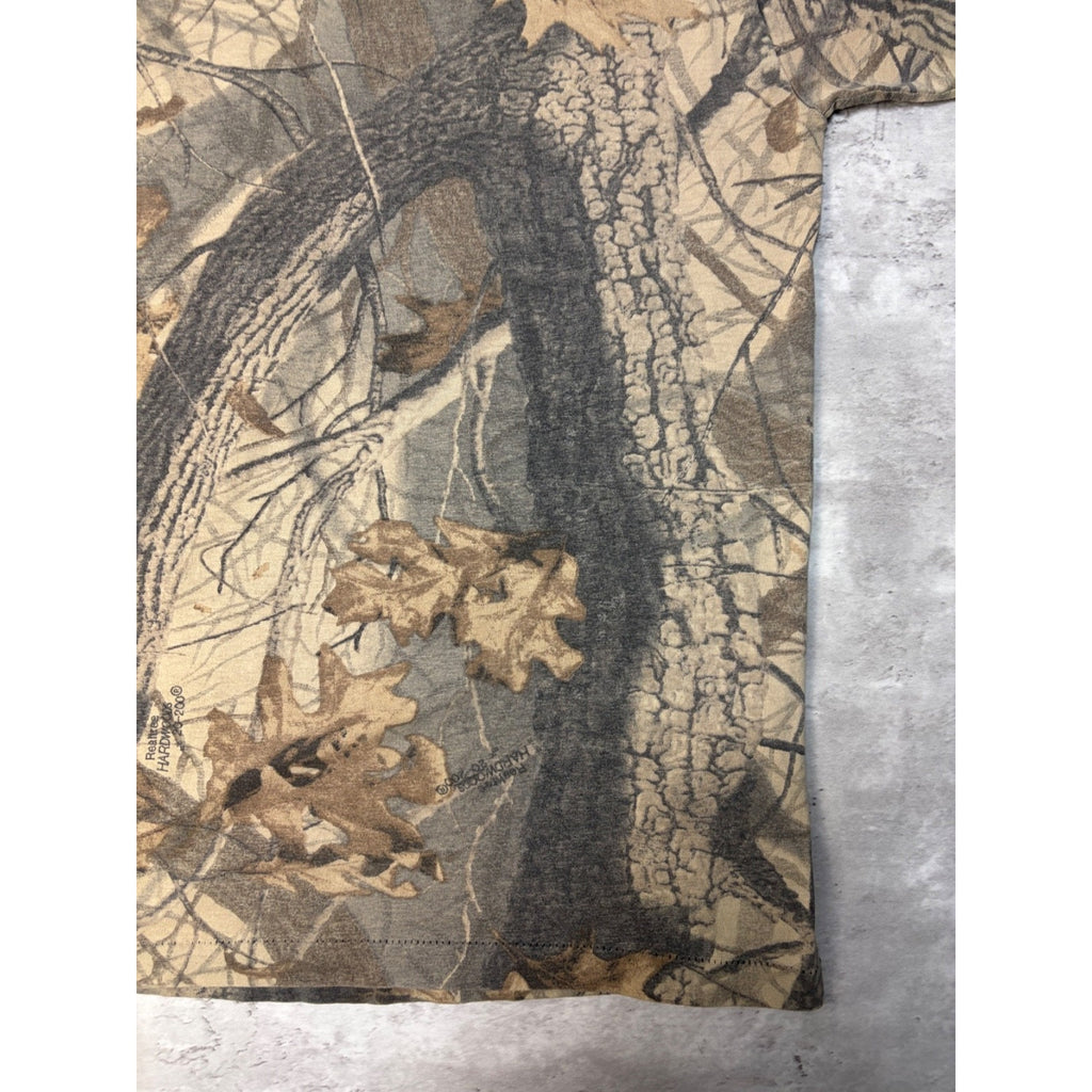 Vintage 90s Realtree Hardwoods Tree Camo Hunting T-Shirt Size Large