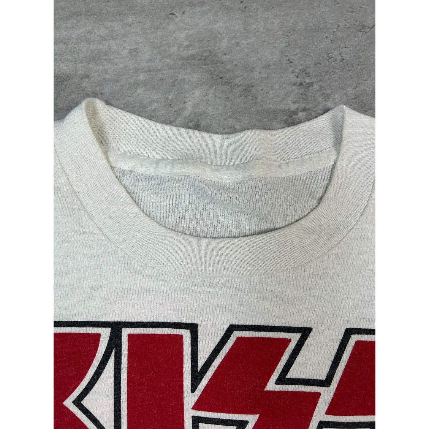 Vintage 1990 Kiss Hot In The Shade Tour Rock Music Band T-Shirt Size Large