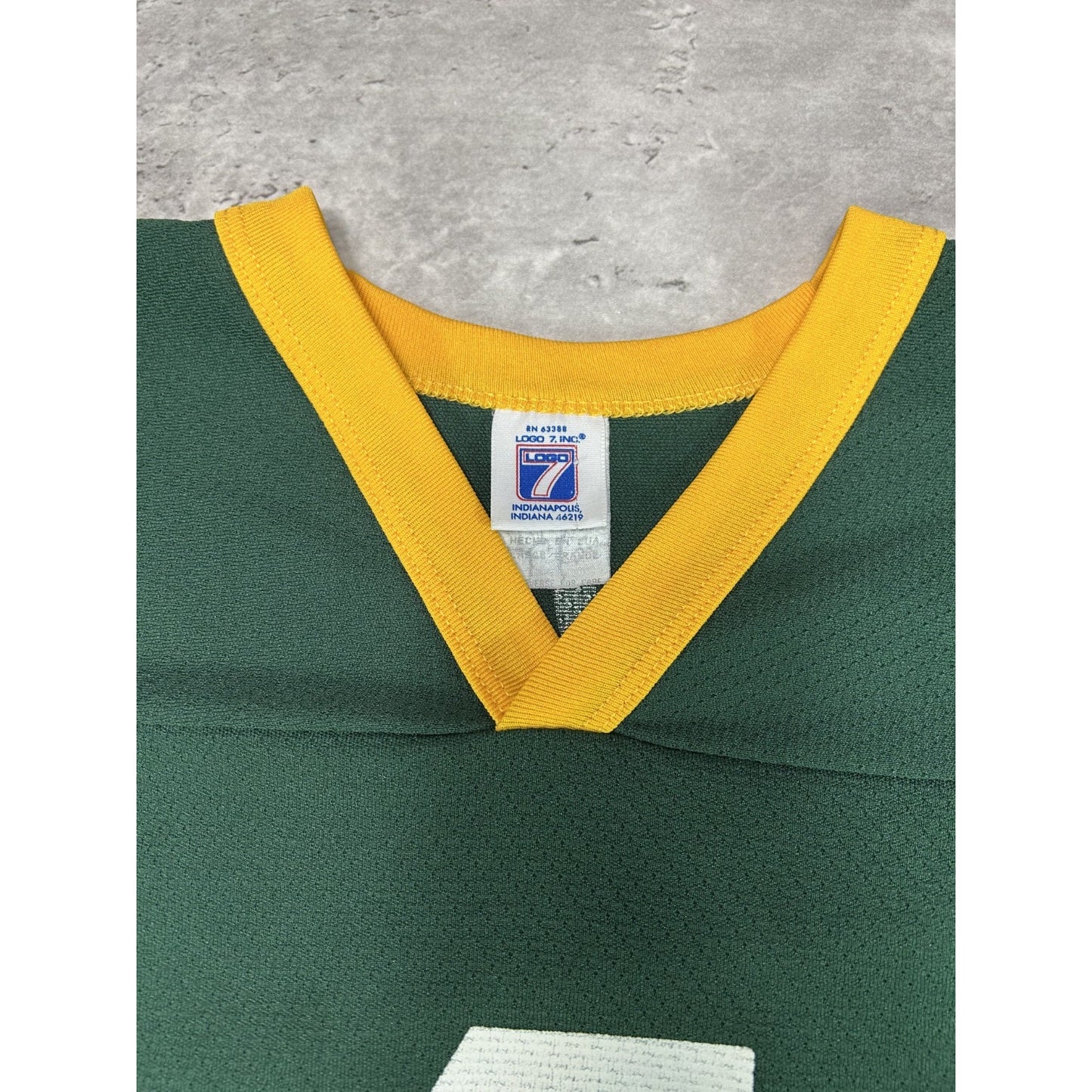 Vintage 90s Brett Favre #4 Green Bay Packers NFL Logo 7 Jersey Size Large Green