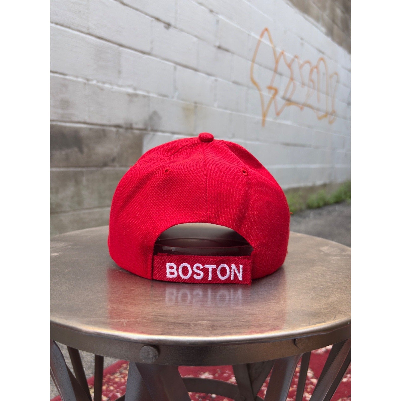 Vintage Boston Red Sox MLB Embroidered Logo Spellout Strapback Hat OSFA