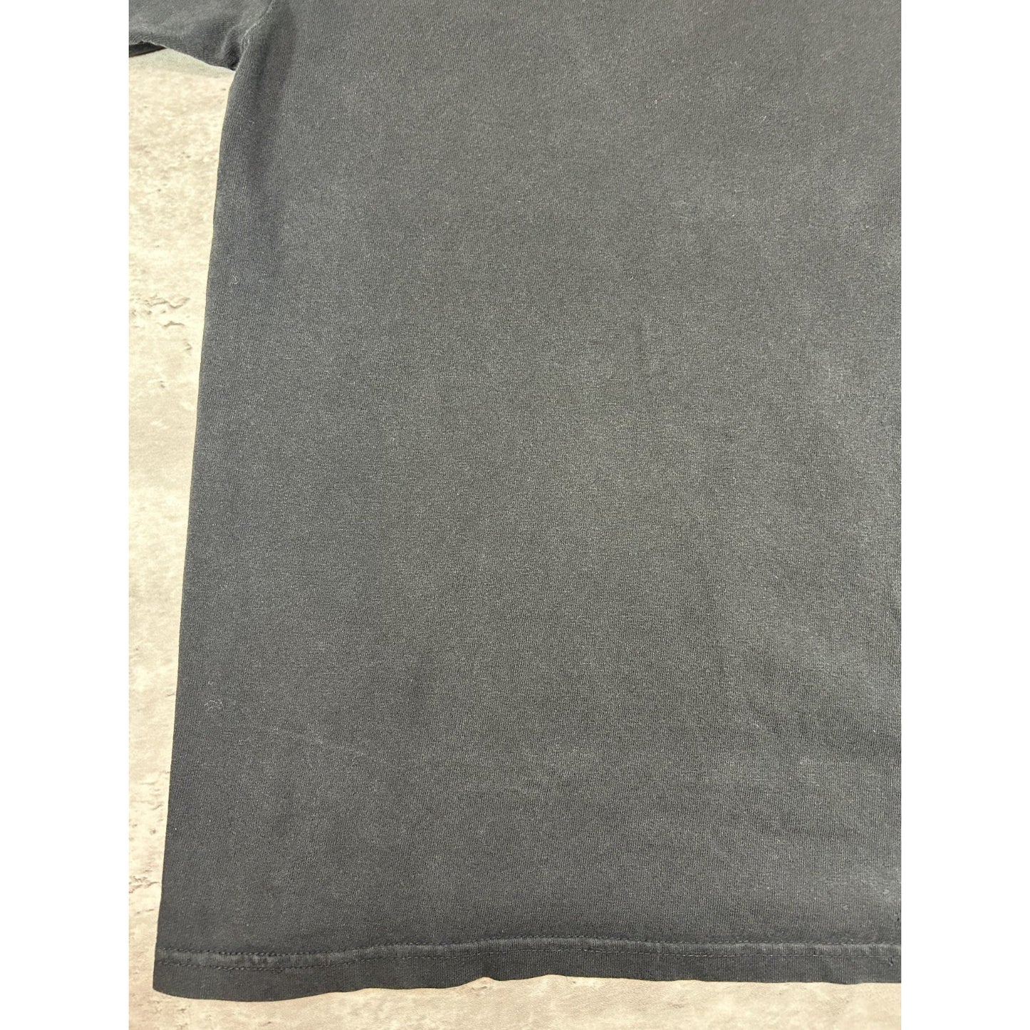 Vintage 2000s Nike Embroidered Middle Swoosh T-Shirt Size Medium Black