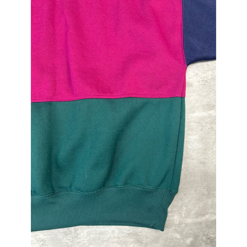Vintage Steeple Chase Striped Embroidered Crest Collared Sweatshirt Size Medium