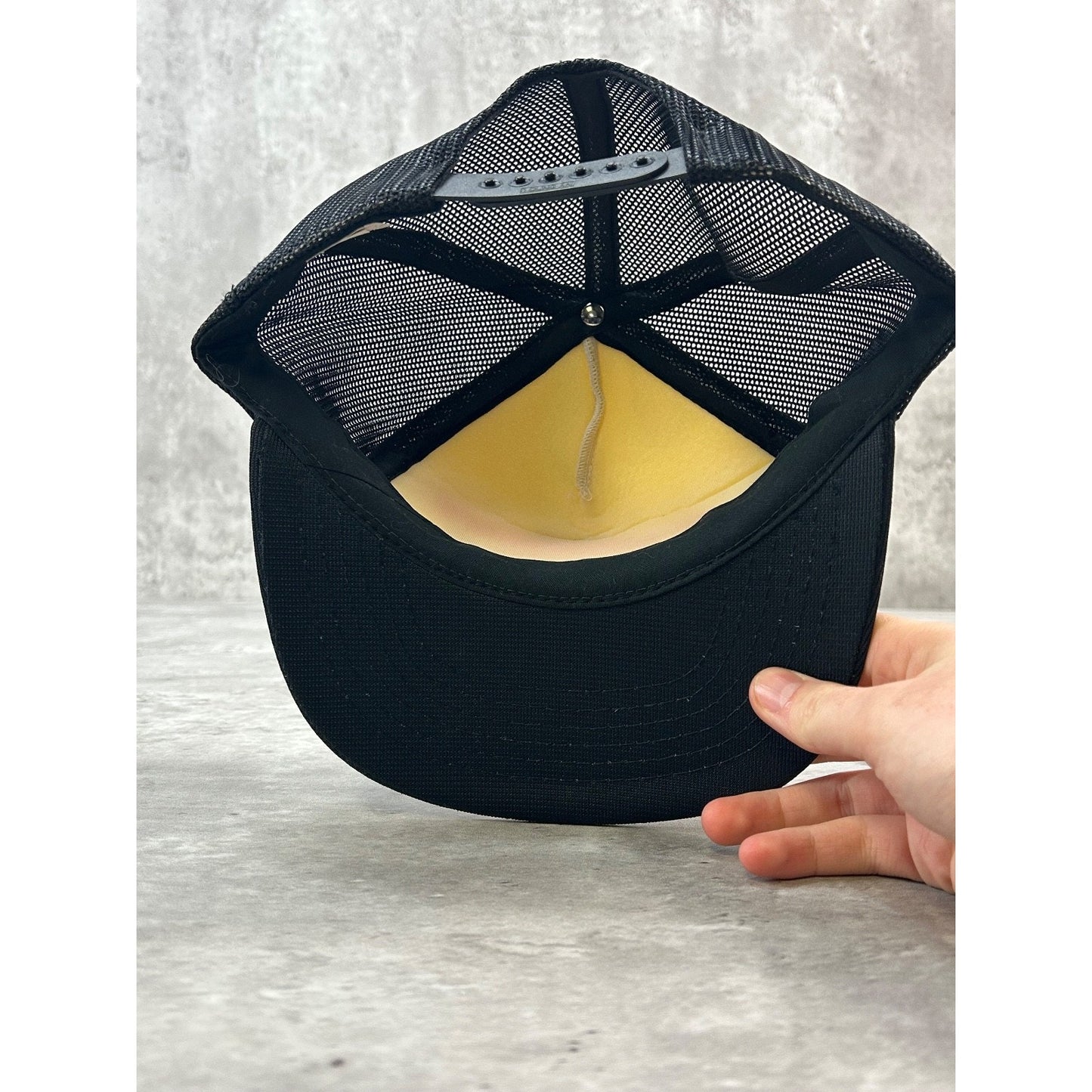 Vintage 80s The Garment Works Factory Outlet Trucker Snapback Hat OSFA