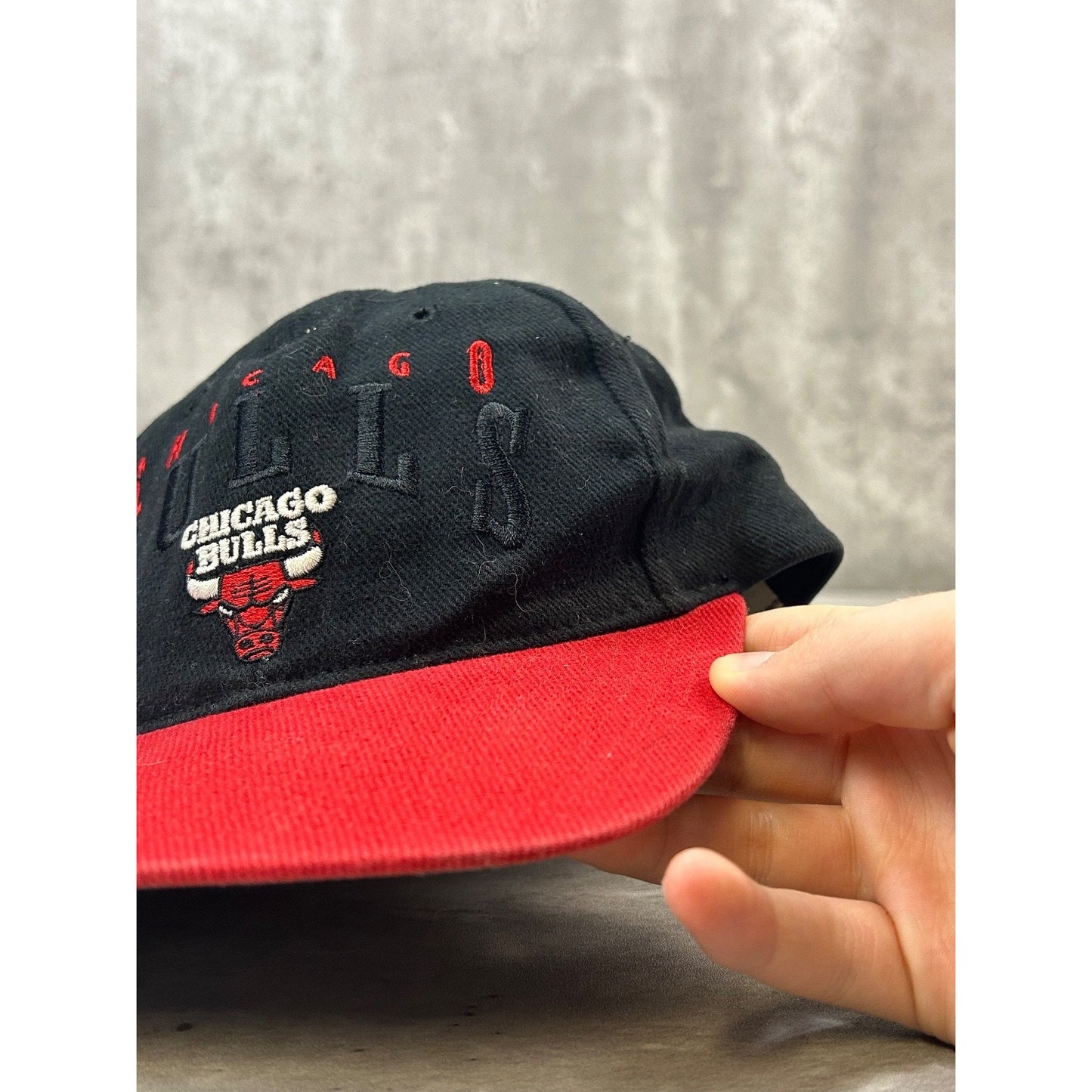 Vintage 90s Chicago Bulls NBA Embroidered Spellout Strapback Hat OSFA