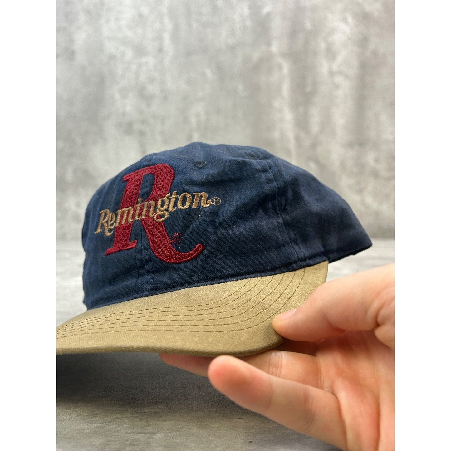 Vintage 90s Remington Embroidered Spellout Snapback Hat OSFA