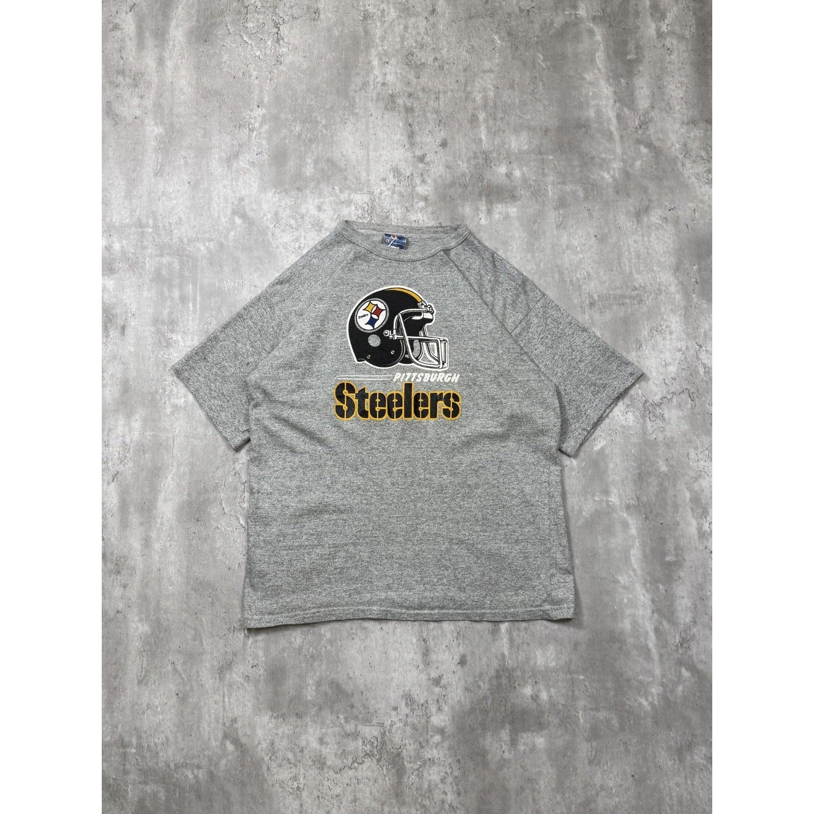 Vintage 80s Pittsburgh Steelers NFL Helmet Graphic Football T-Shirt Size Large