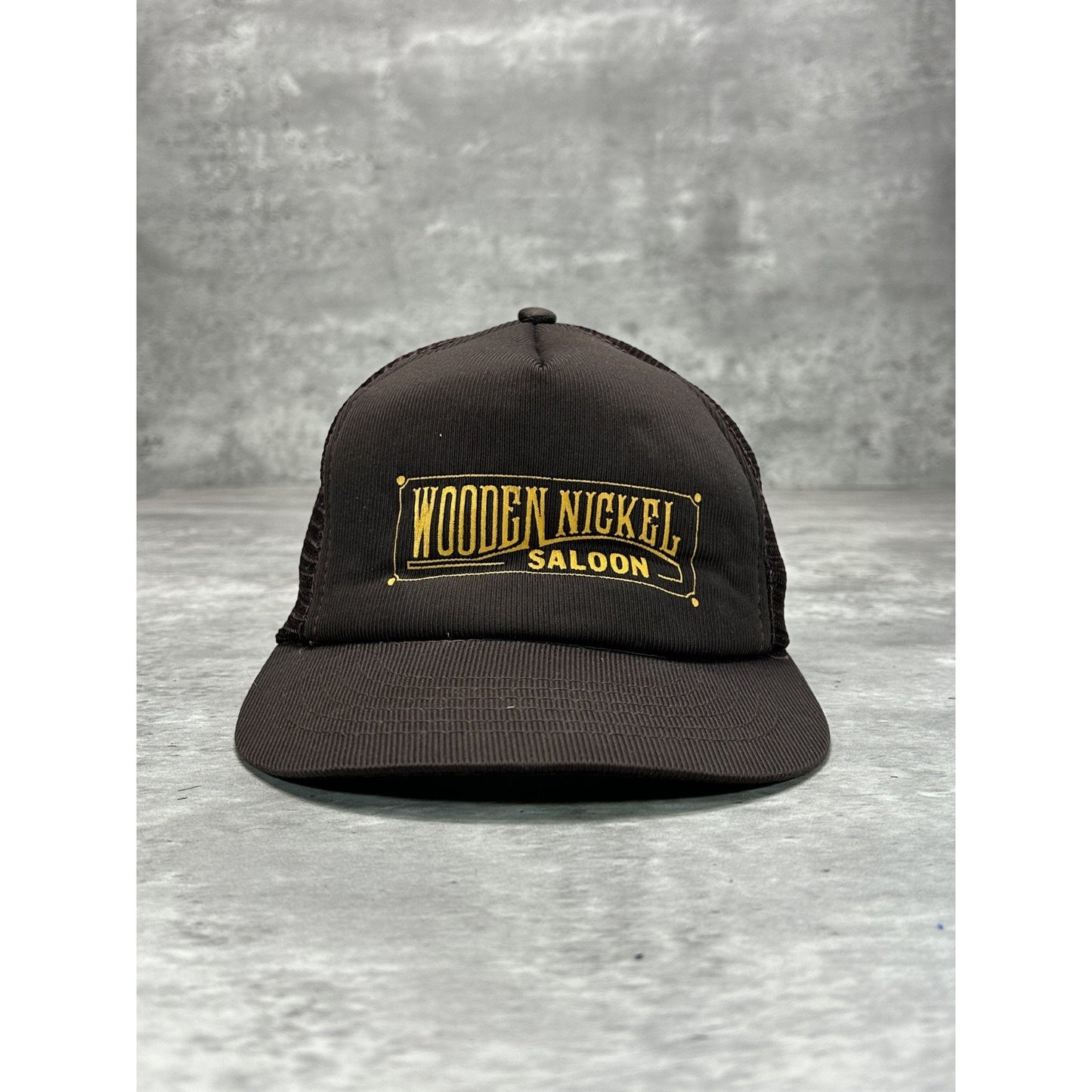 Vintage 80s/90s Wooden Nickel Saloon Embroidered Trucker Snapback Hat OSFA