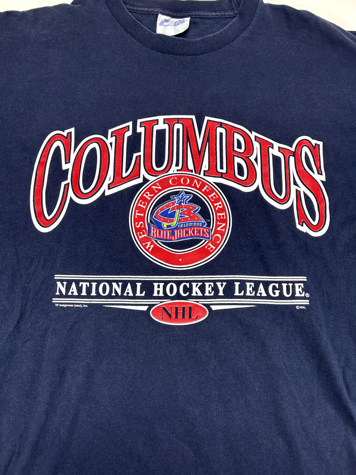 Vintage Columbus Blue Jackets NHL Graphic Spell Out Hockey T-Shirt Size XL Blue