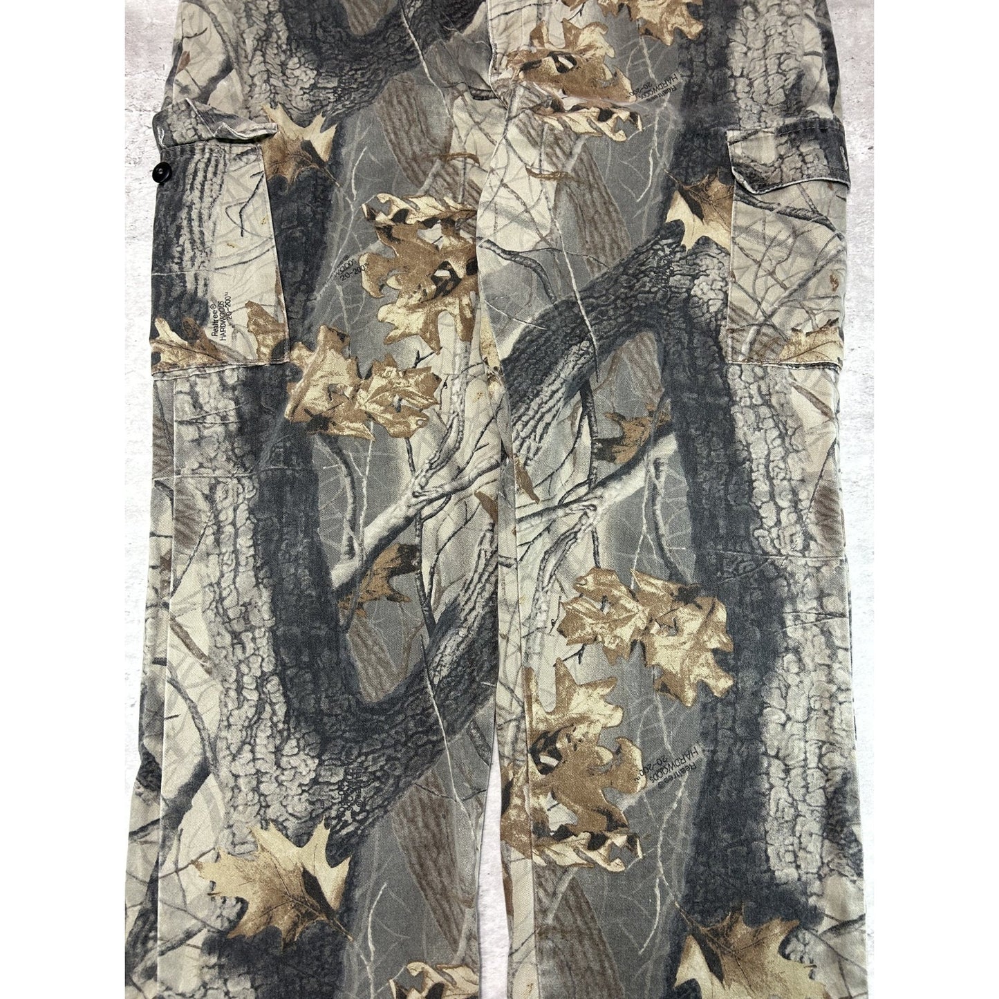 Vintage 90s Liberty Realtree Hardwoods Tree Camo Hunting Cargo Pants Size 43
