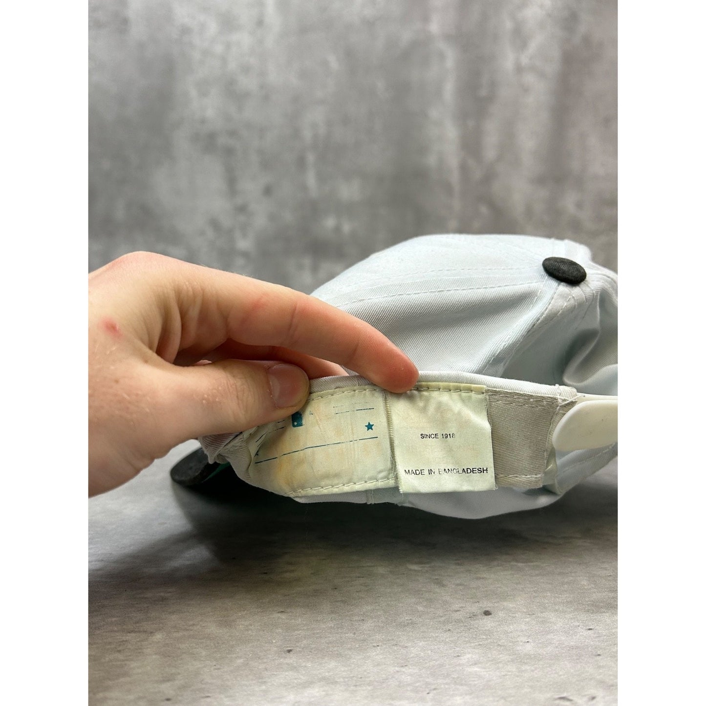 Vintage 90s Chicago White Sox MLB Embroidered Spellout Snapback Hat OSFA