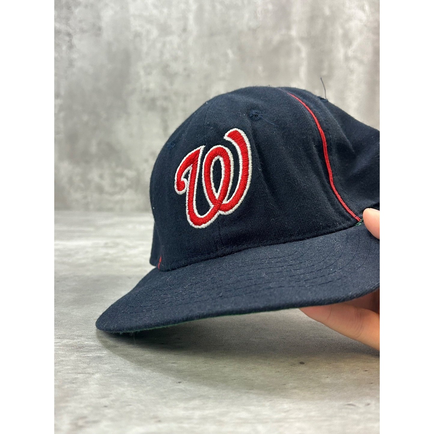 Vintage 80s Washington Nationals MLB Embroidered Logo Fitted Hat Size 7 1/4