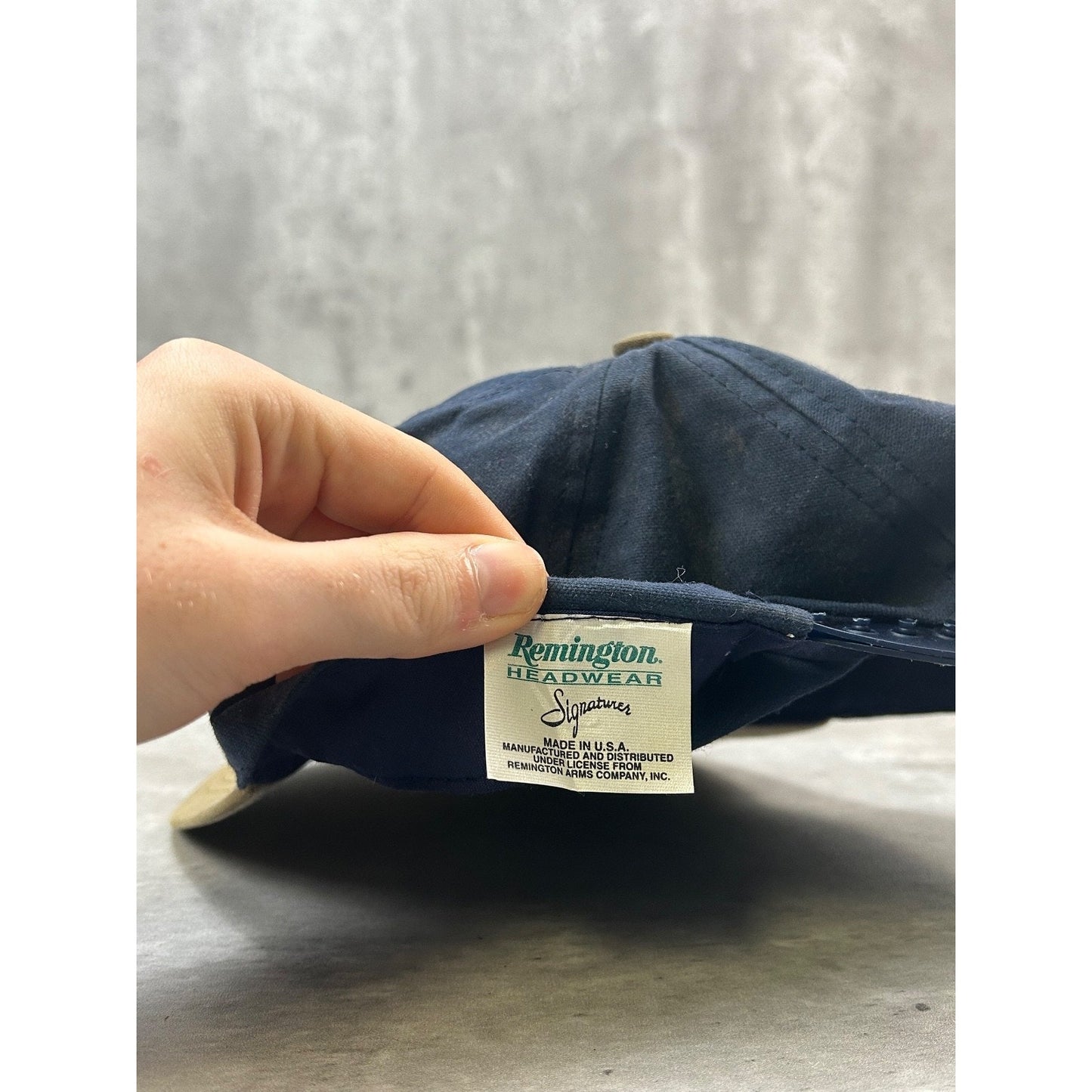 Vintage 90s Remington Embroidered Spellout Snapback Hat OSFA