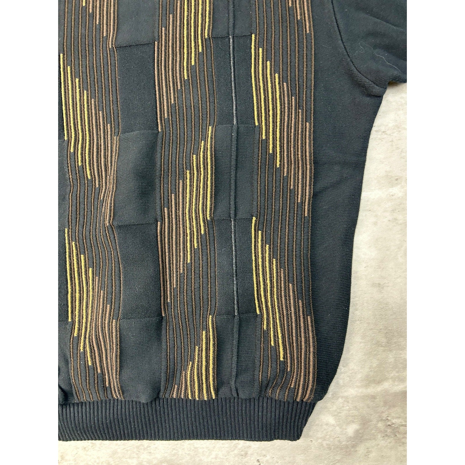 Vintage 90s Strada Abstract Striped Pullover Knit Sweater Size Large