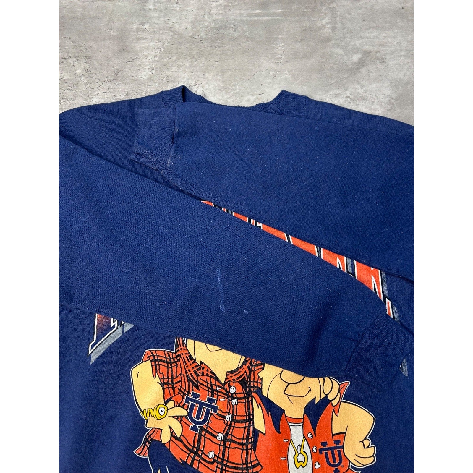 1994 Tennessee Volunteers NCAA Flintstones Graphic Sweatshirt Size Medium