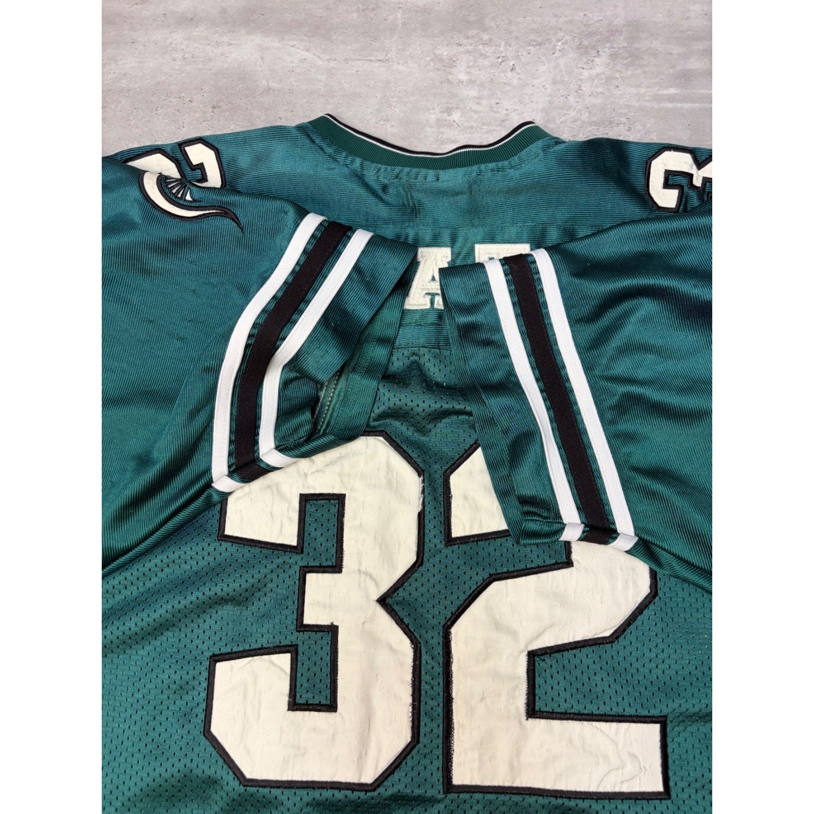 Vintage Michigan State Spartans NCAA #32 Stitched Football Jersey Size XL