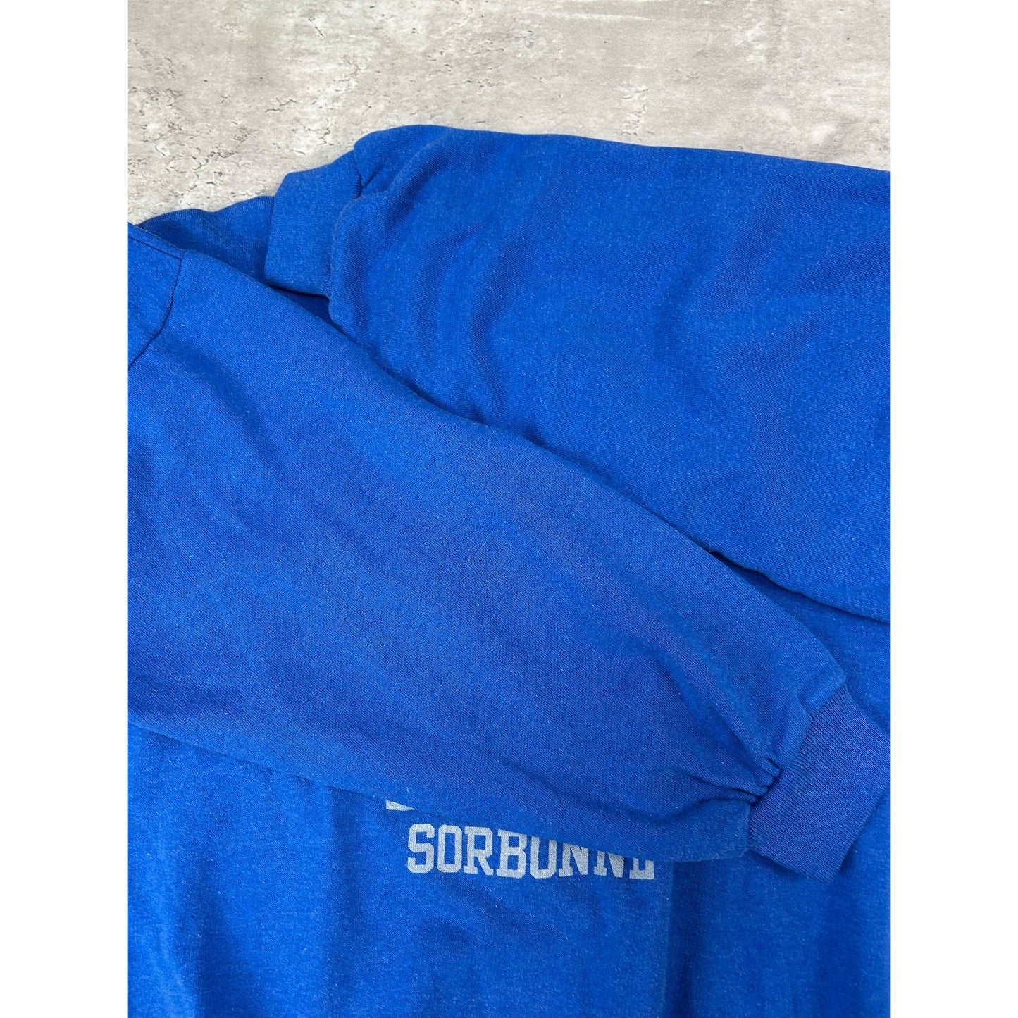 Vintage 80s/90s Universite Paris Collegiate Crest Graphic Sweatshirt Size Medium