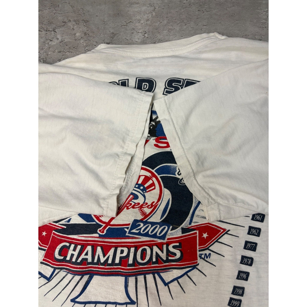 Vintage 2000 Yankees Vs Mets MLB Subway Series Baseball T-Shirt Size XL