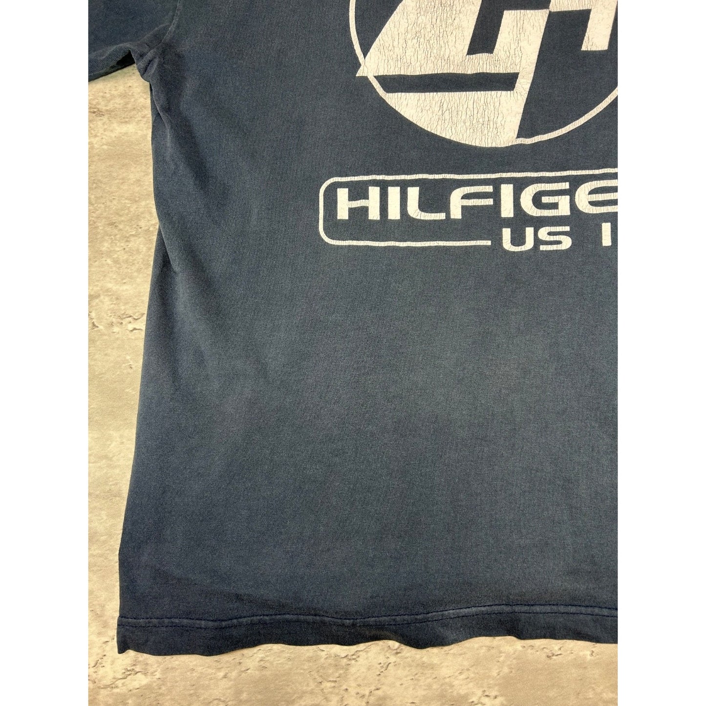 Vintage 90s Tommy Hilfiger US12 Sailing Graphic Long Sleeve T-Shirt Size Large
