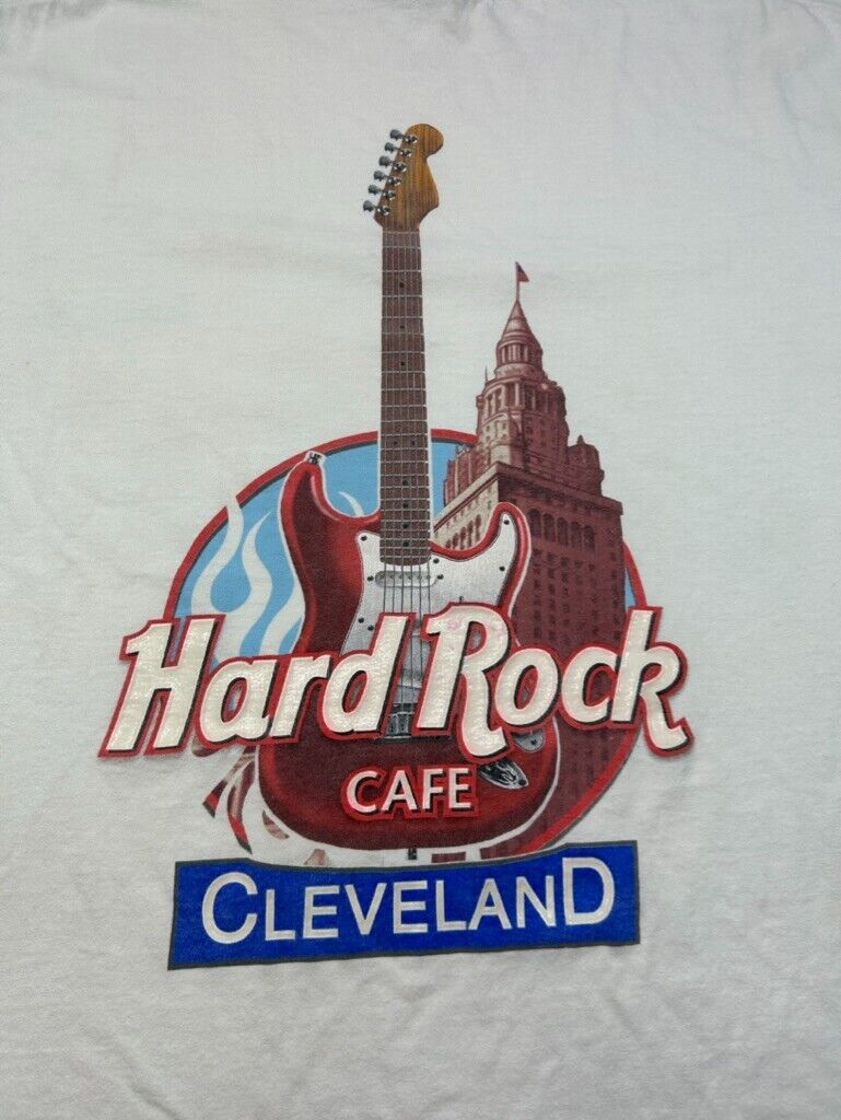 Vintage 90s Hard Rock Cafe Cleveland Guitar Graphic T-Shirt Size XL White