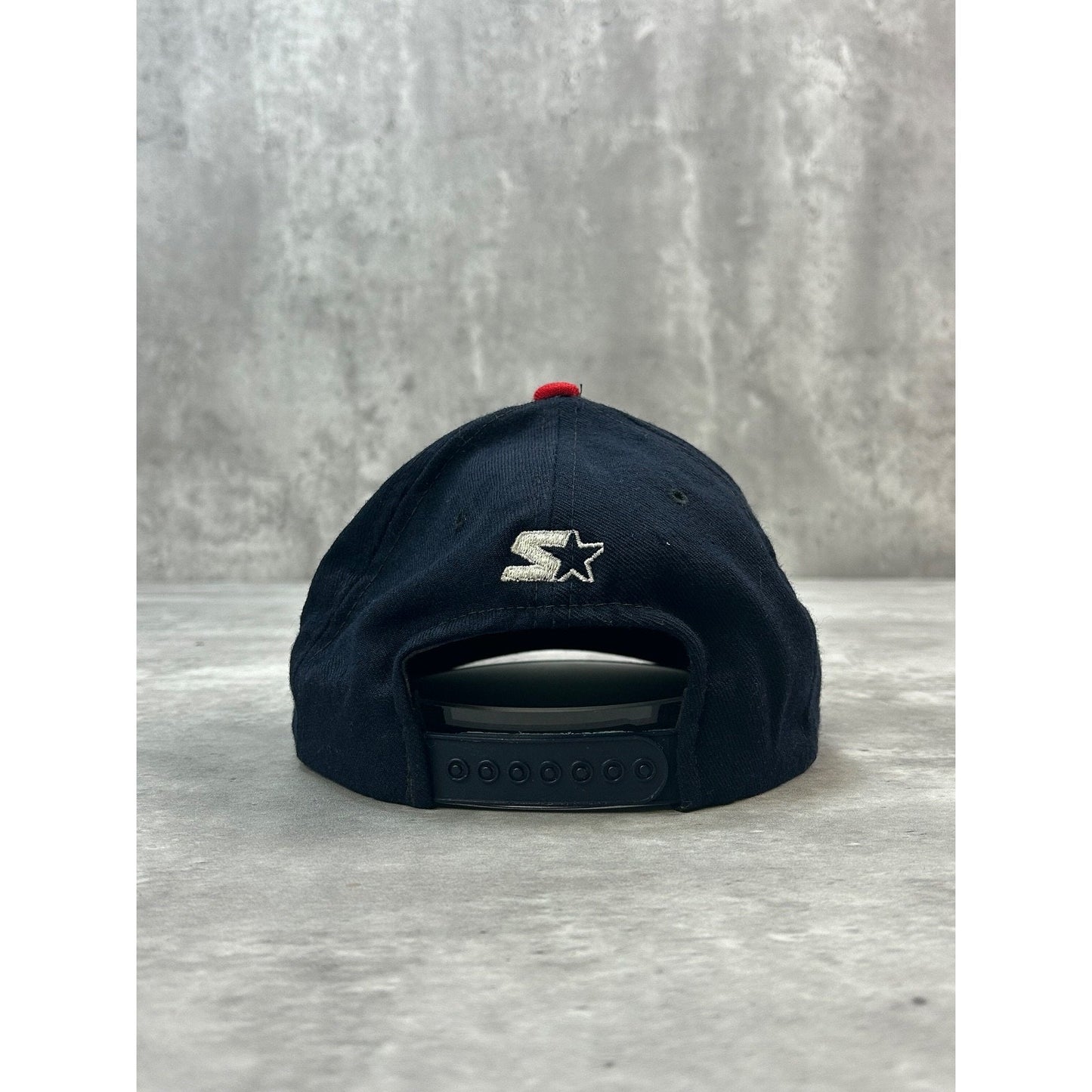 Vintage 90s Atlanta Braves MLB Starter Tailsweep Wool Snapback Hat OSFA