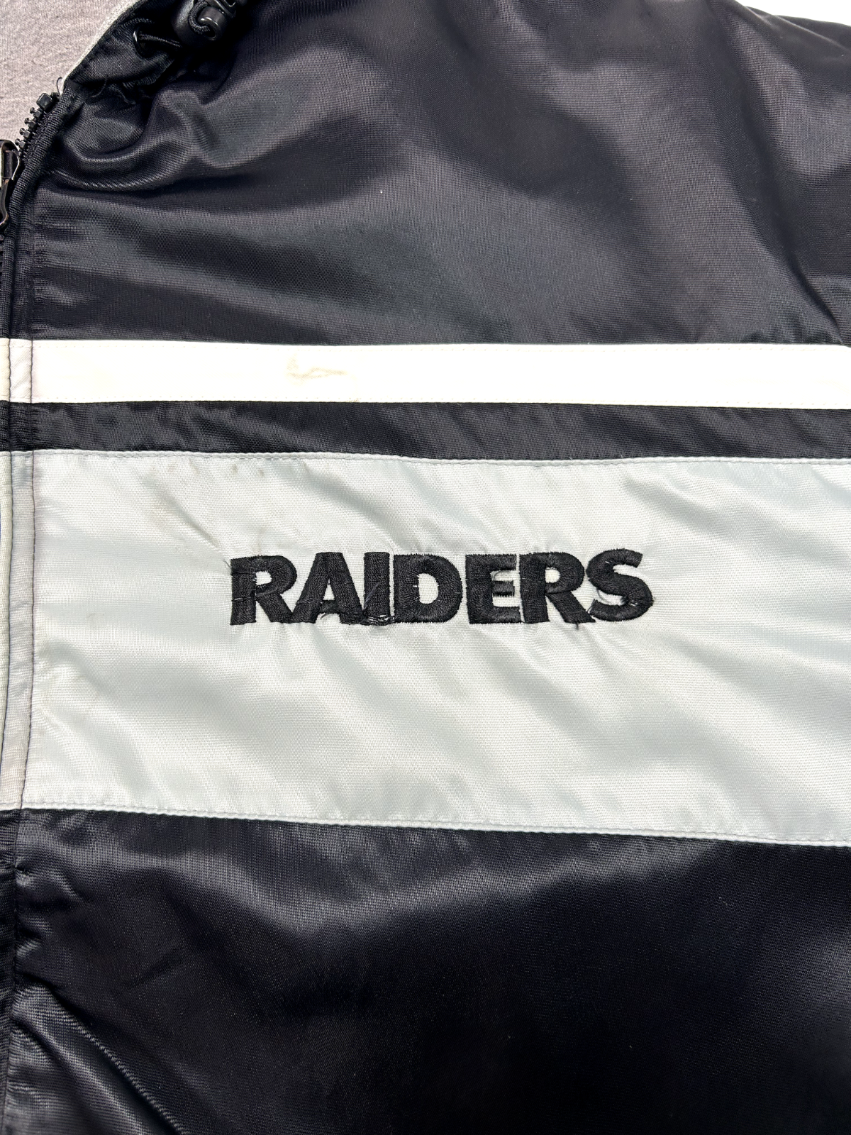 Vintage Los Angeles Raiders NFL Reversible Nylon Full Zip Jacket Size 2XL Black