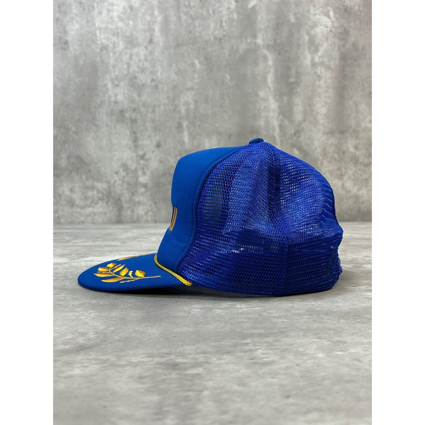 Vintage 90s Hawaii Embroidered Scrambled Eggs Trucker Snapback Hat OSFA
