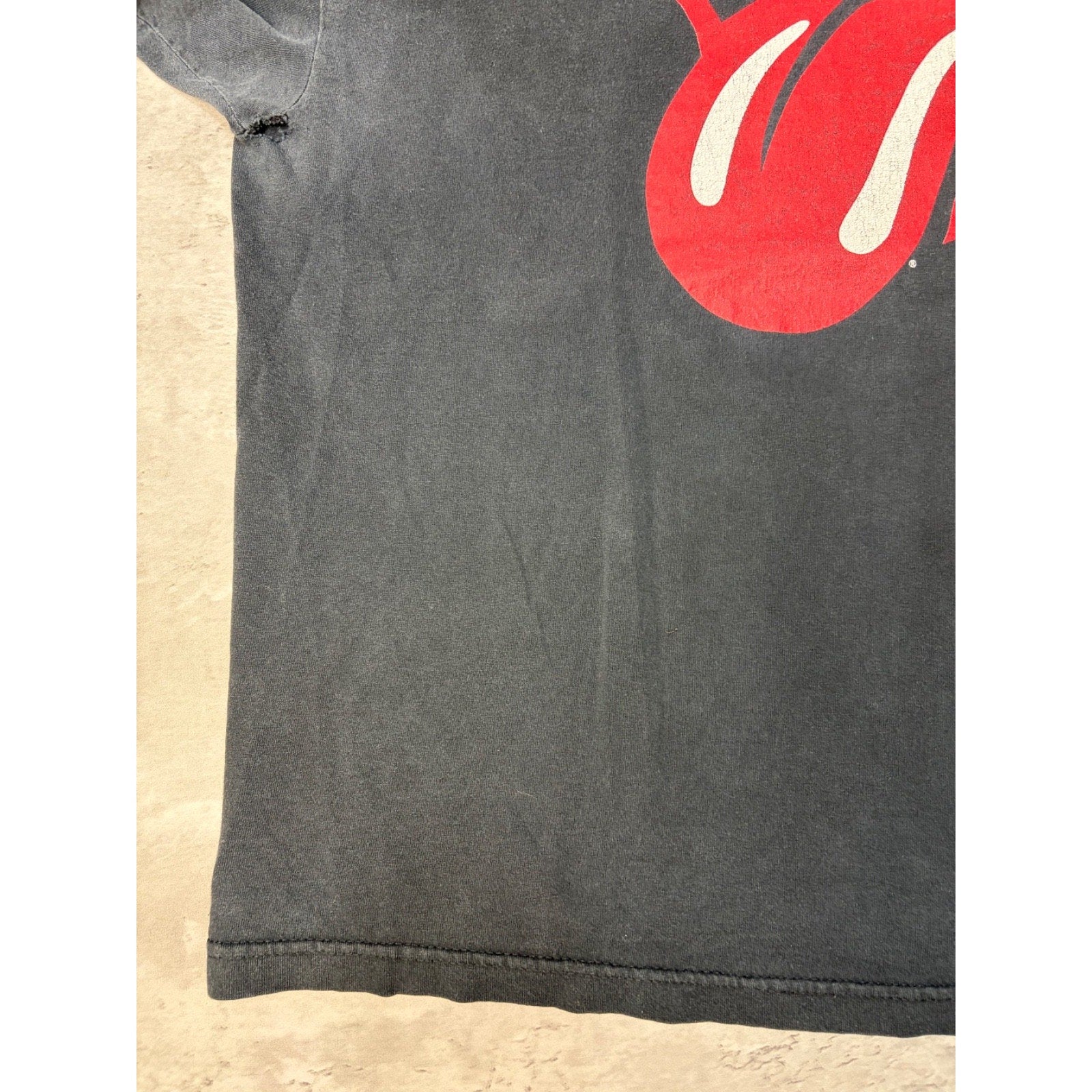 Vintage Rolling Stones Rock Music Classic Logo Graphic Band T-Shirt Size XL