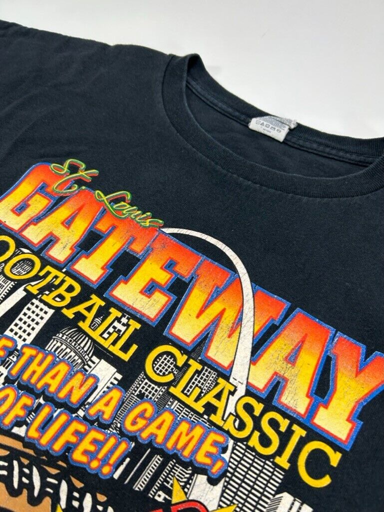 Vintage NCAA Gateway Football Classic Retro Cartoon T-Shirt Size 2XL Black