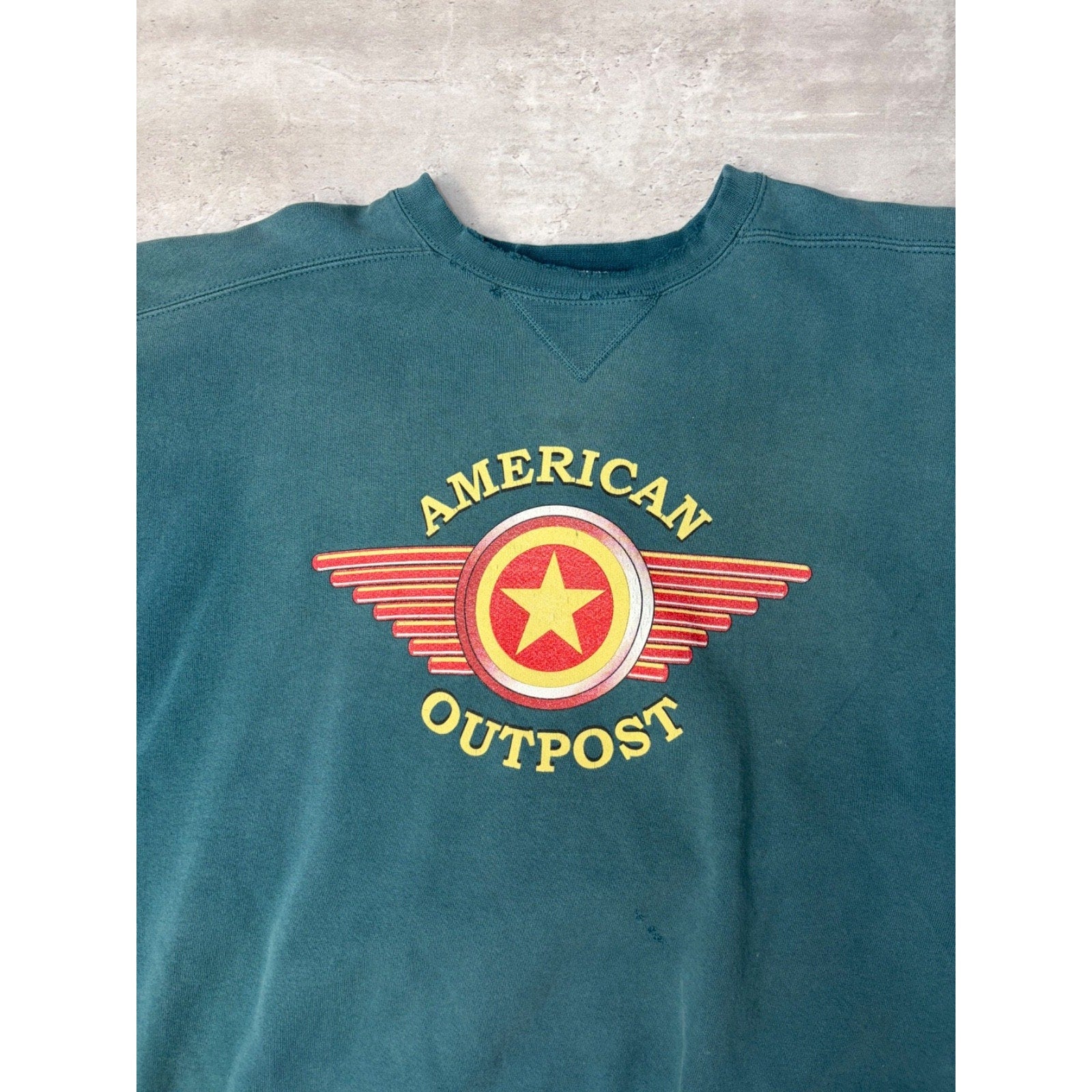 Vintage American Outpost Graphic Spellout Sweatshirt Size 2XL