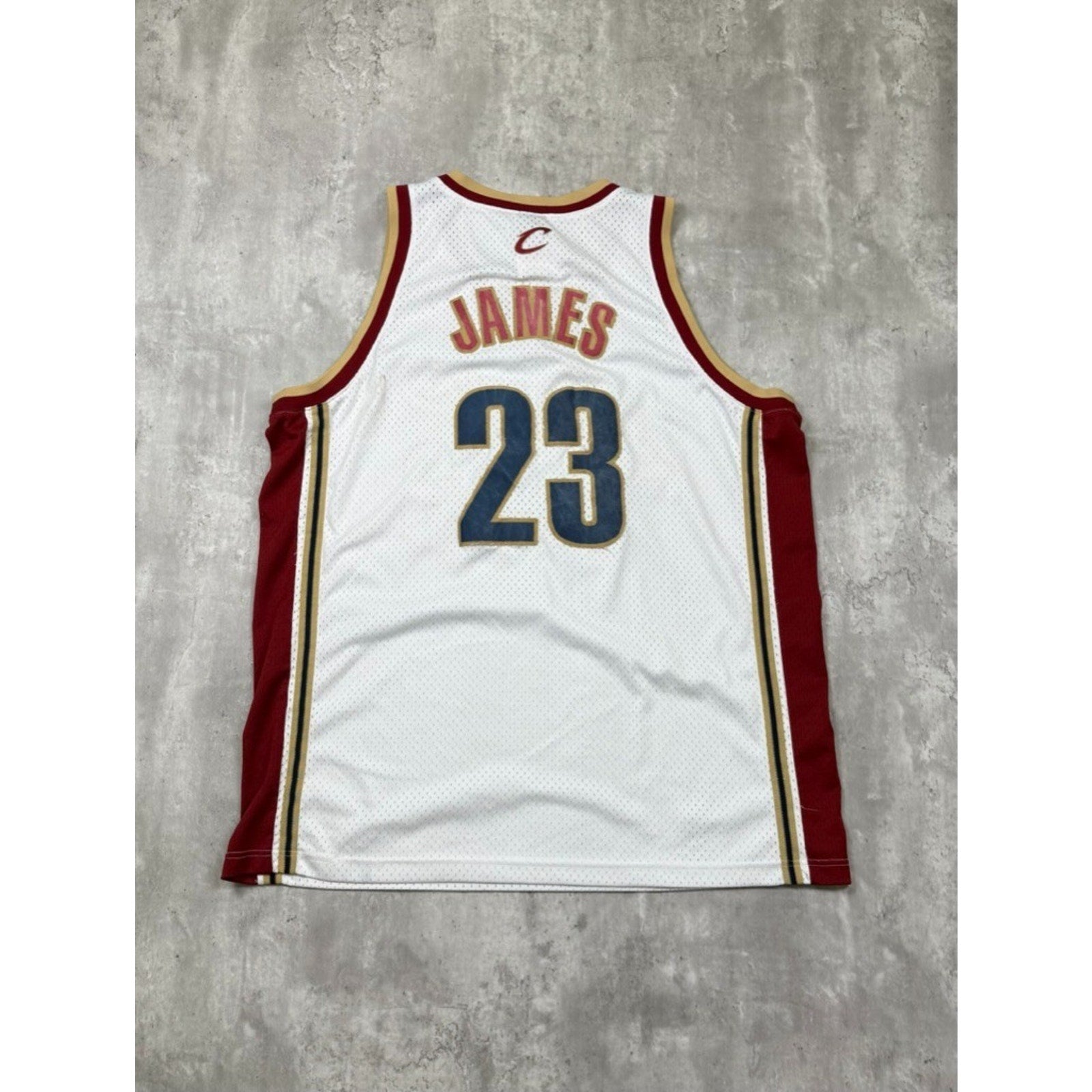 Vintage Lebron James #23 Cleveland Cavaliers NBA Nike Basketball Jersey Size 2XL