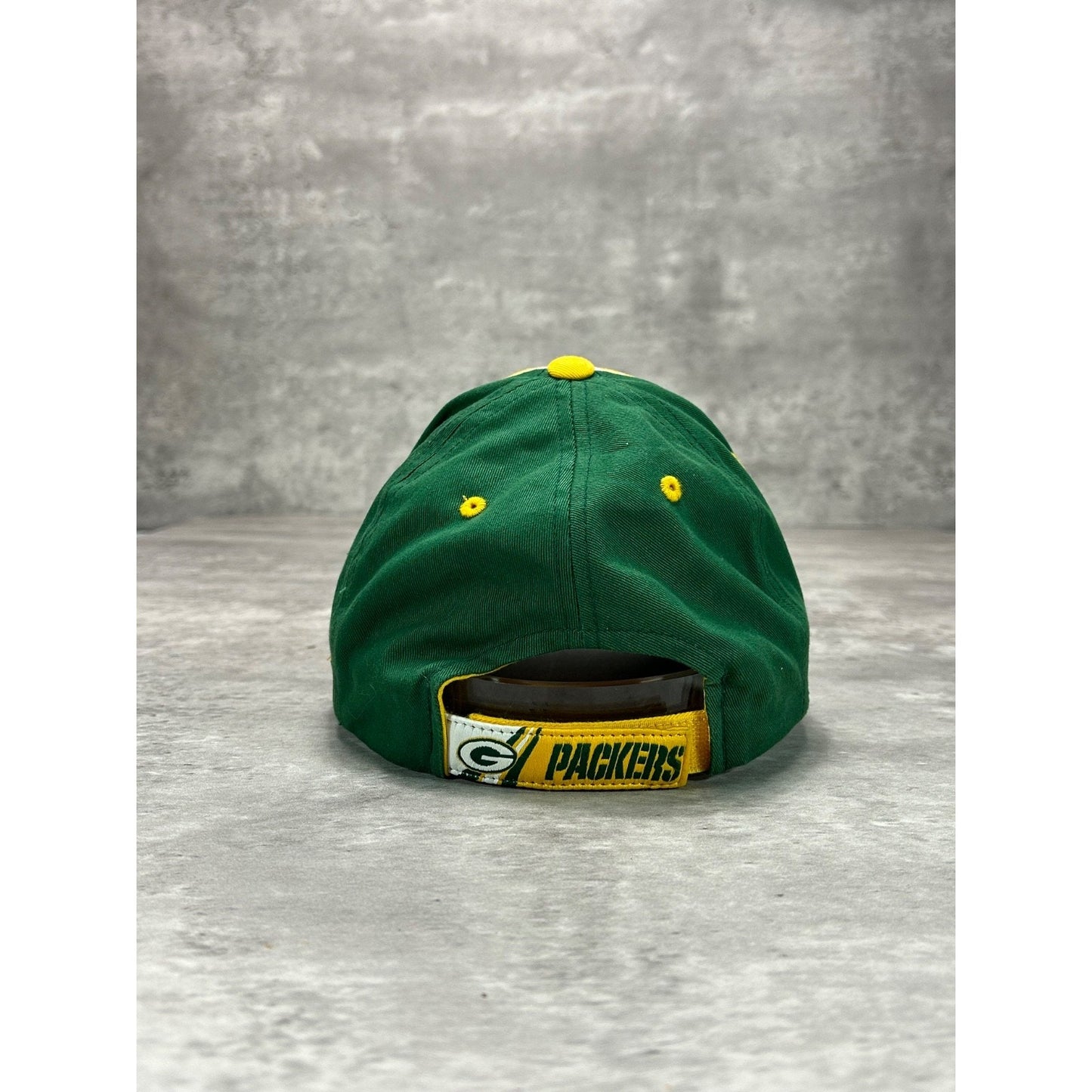 Vintage Green Bay Packers NFL Embroidered Logo Reebok Strapback Hat OSFA