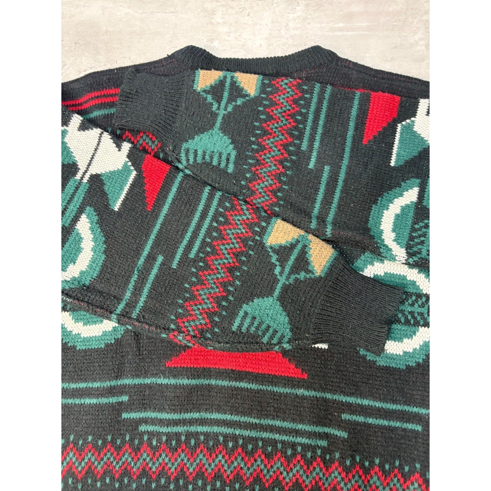 Vintage 80s/90s Weekender Aztec Pattern Print Pullover Knit Sweater Size Small