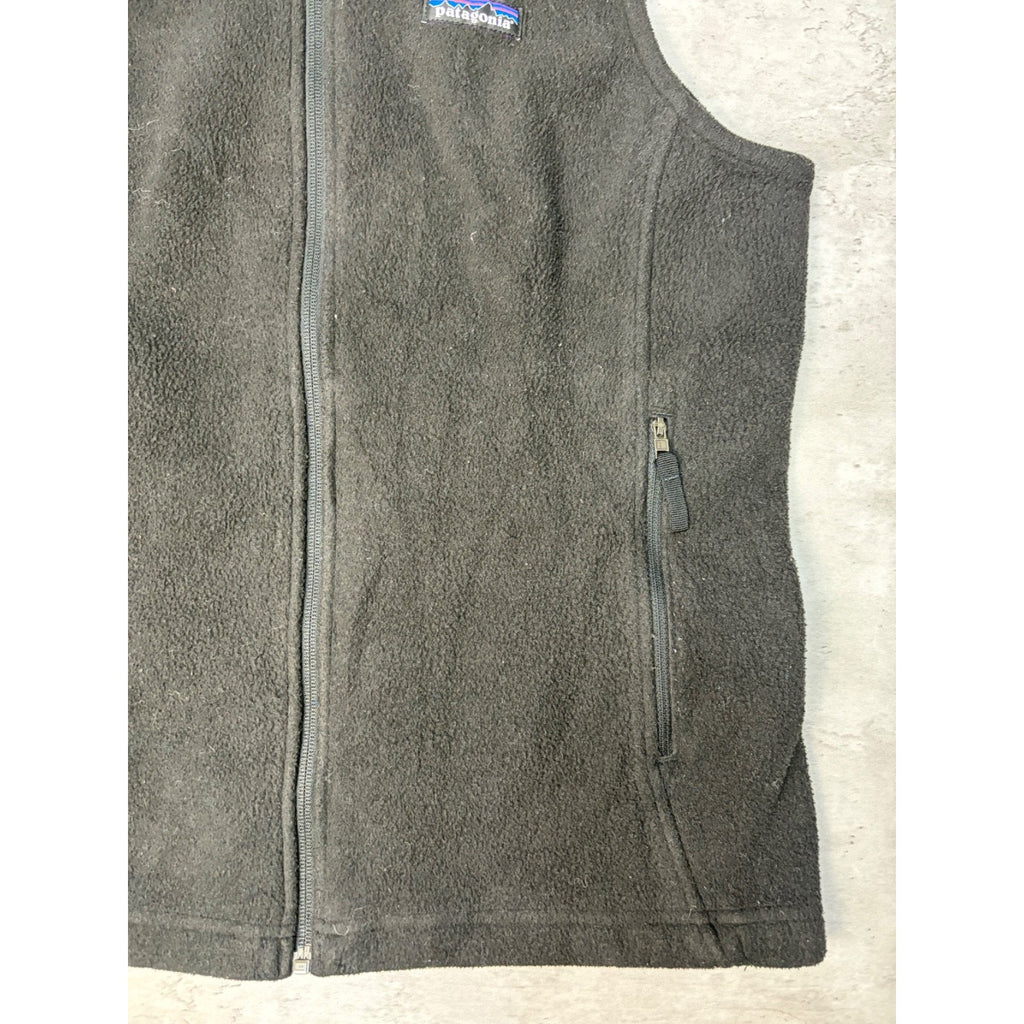 Vintage Womens Patagonia Embroidered Patch Full Zip Fleece Black Vest Sz Medium