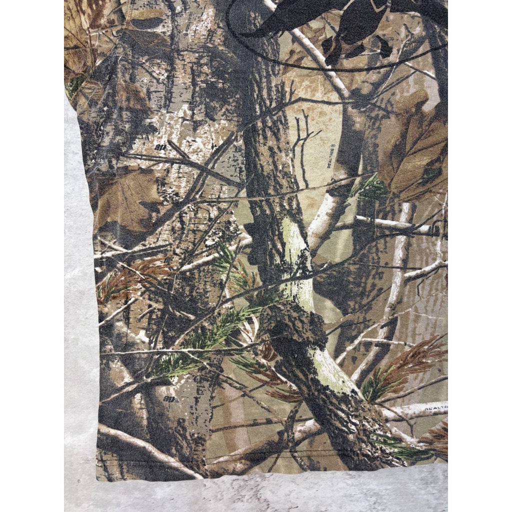 Duck Commander Realtree AP Tree Camo Hunting T-Shirt Size XL