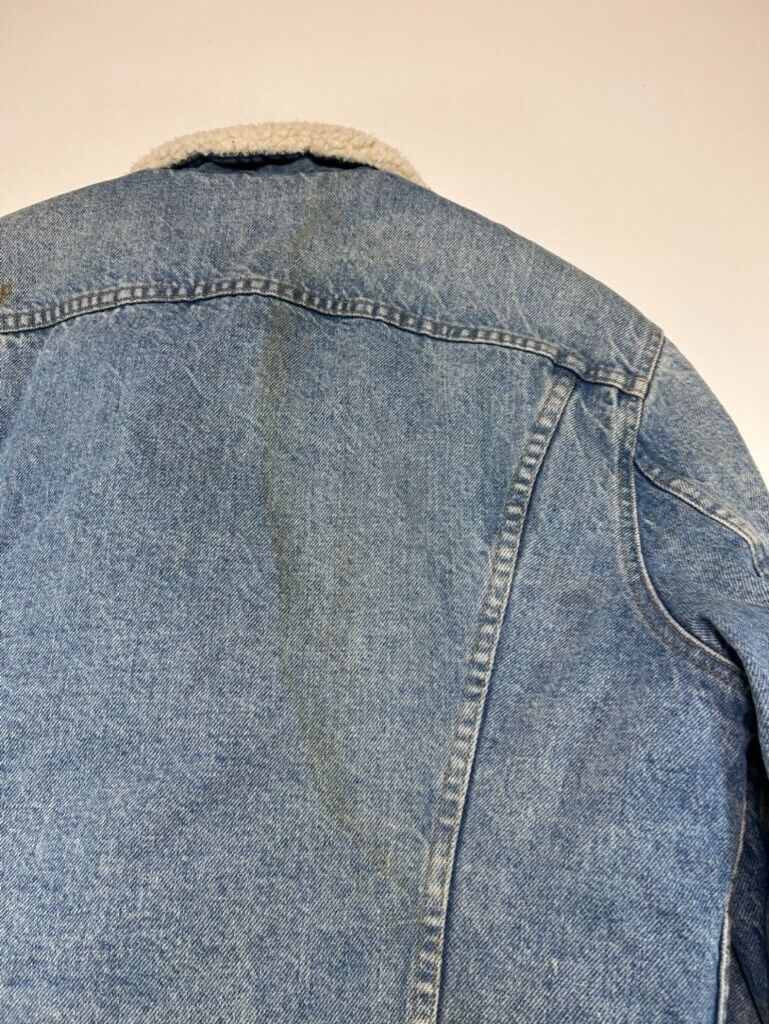 Vintage 80s/90s Levis Red Tab Sherpa Lined Light Wash Denim Jacket Size 40 Small