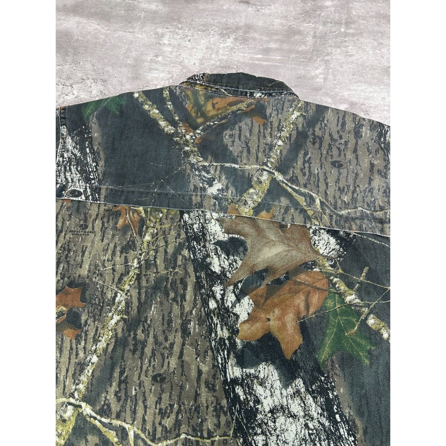 Mossy Oak Breakup Camo Double Pocket Hunting Button Up Shirt Size Large