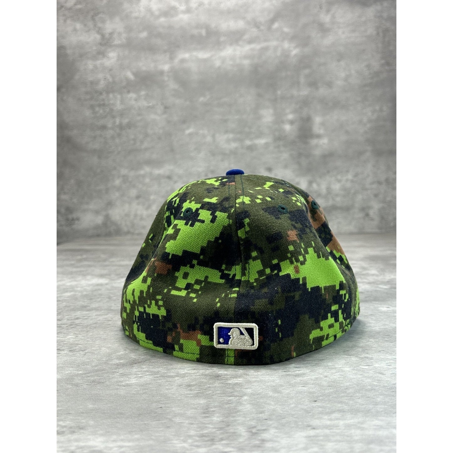 Toronto Blue Jays MLB Digital Camo Embroidered Logo Baseball Fitted Hat 7 3/8