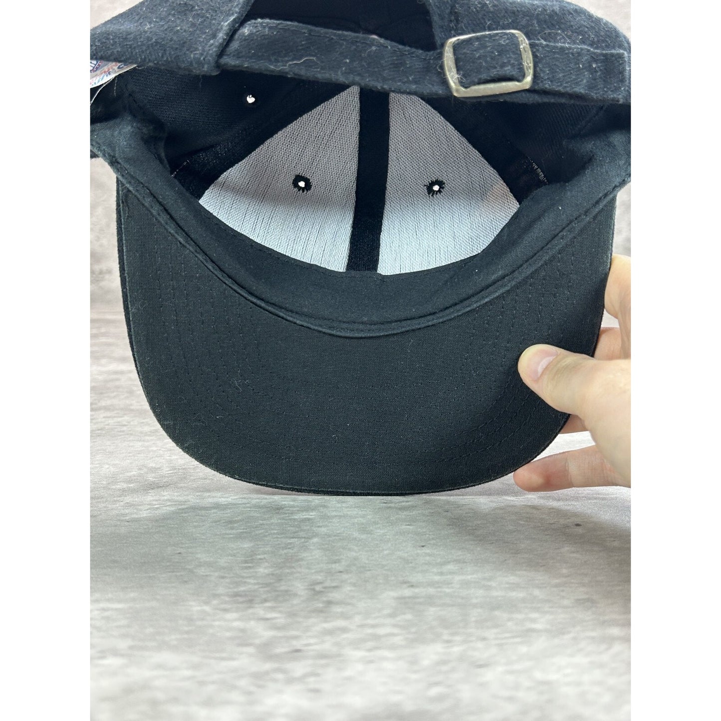 Vintage 90s Driven Not By His Nails By His Love Jesus Snapback Hat OSFA Black