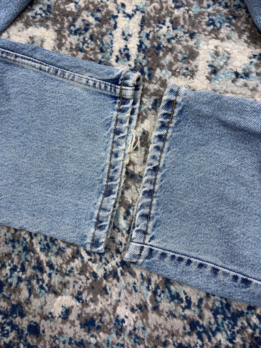 Vintage Levi's 540 Brown Tab Relaxed Fit Light Wash Denim Pants Sz 36
