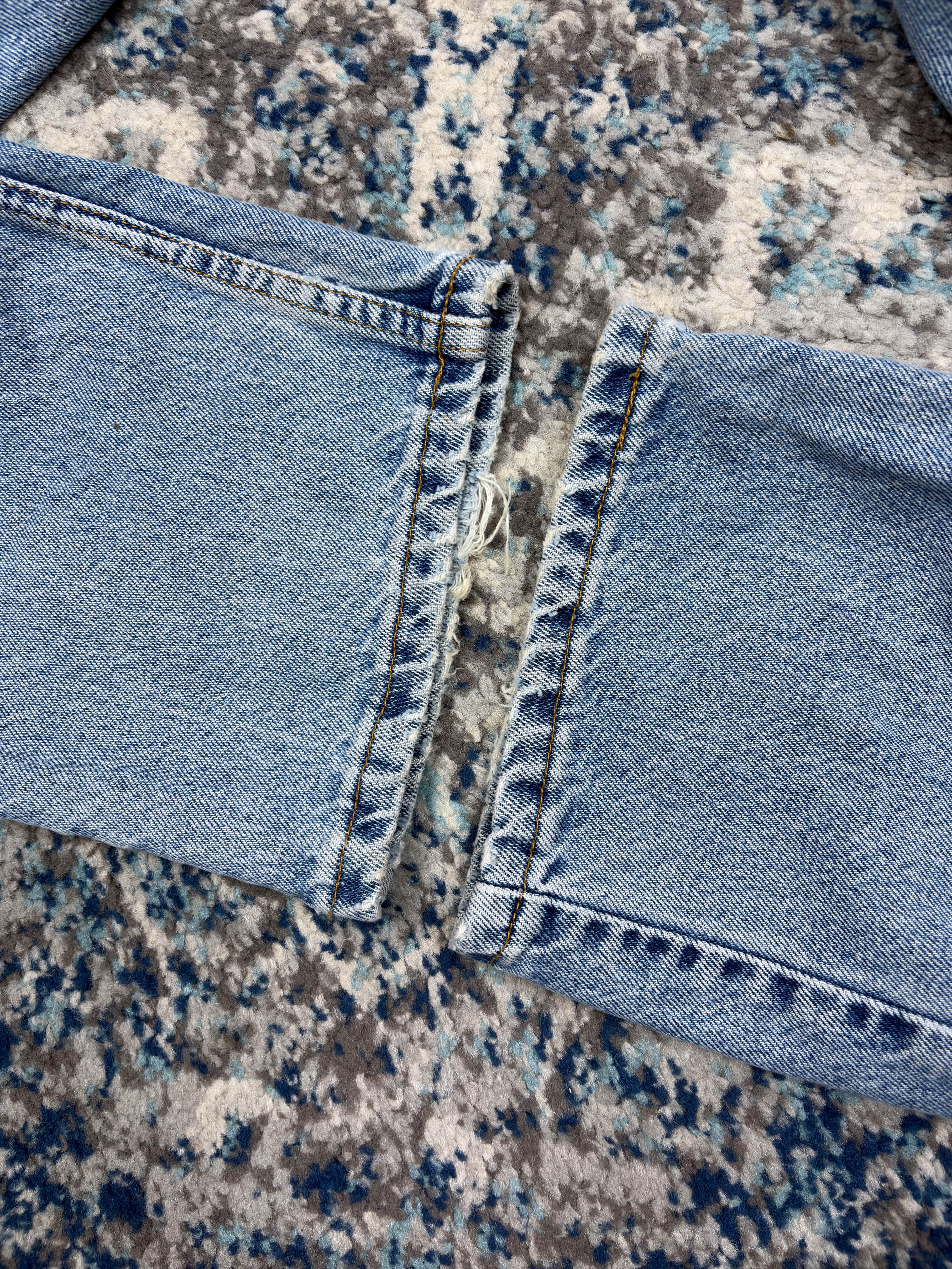 Vintage Levi's 540 Brown Tab Relaxed Fit Light Wash Denim Pants Sz 36