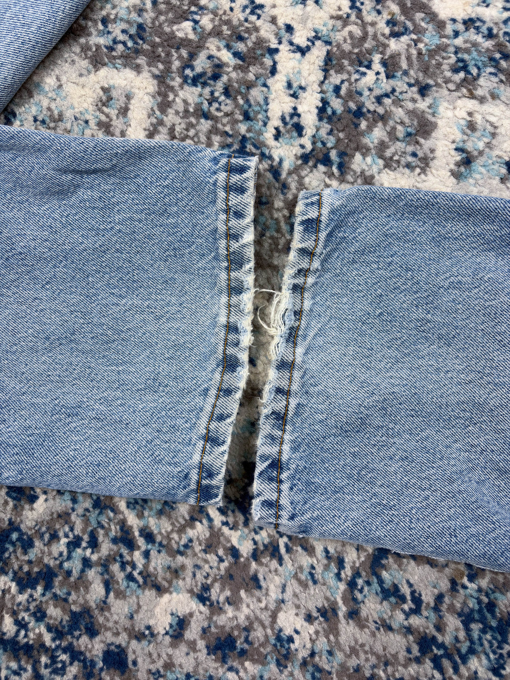 Vintage Levi's 540 Brown Tab Relaxed Fit Light Wash Denim Pants Sz 36
