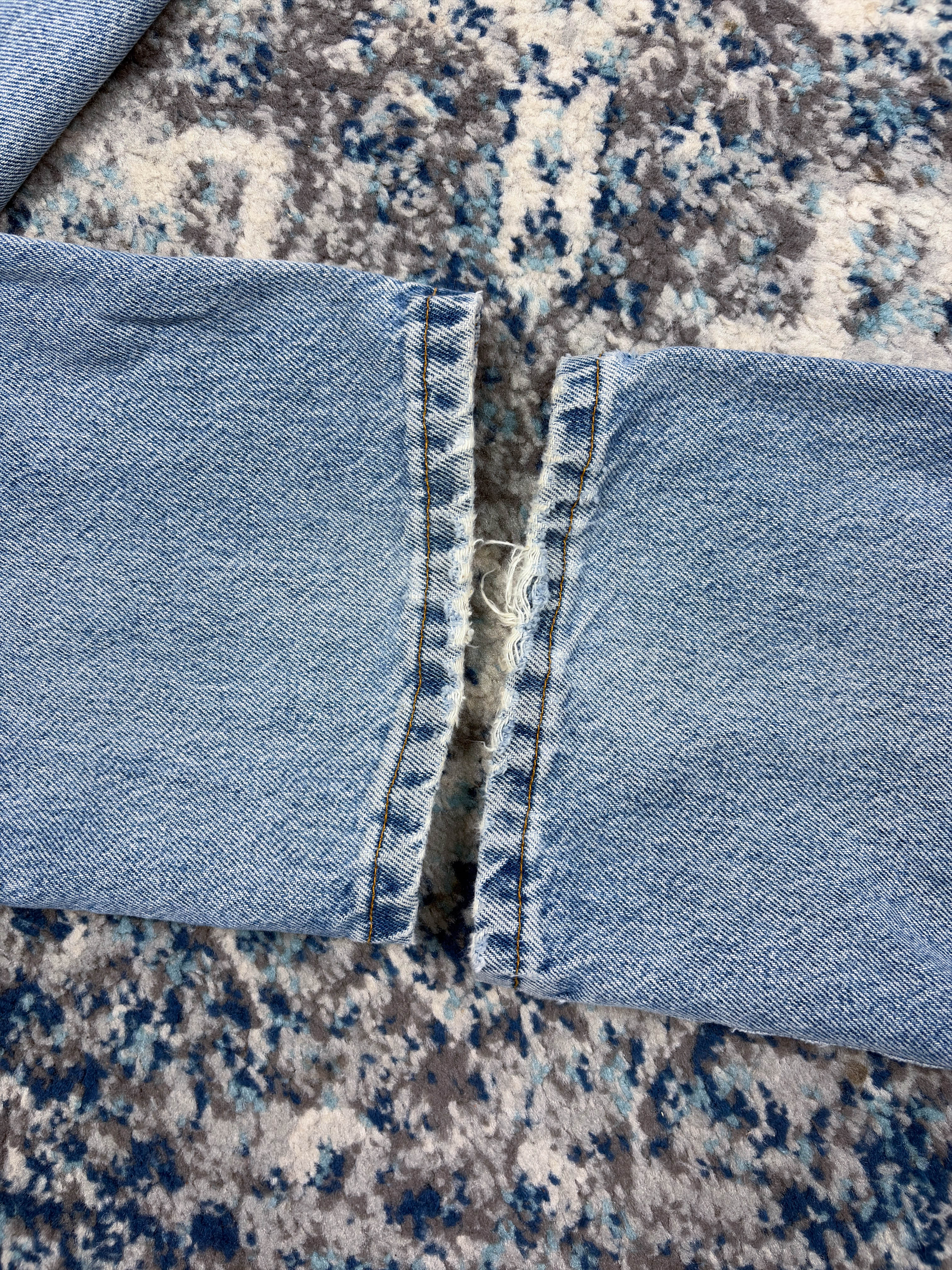 Vintage Levi's 540 Brown Tab Relaxed Fit Light Wash Denim Pants Sz 36