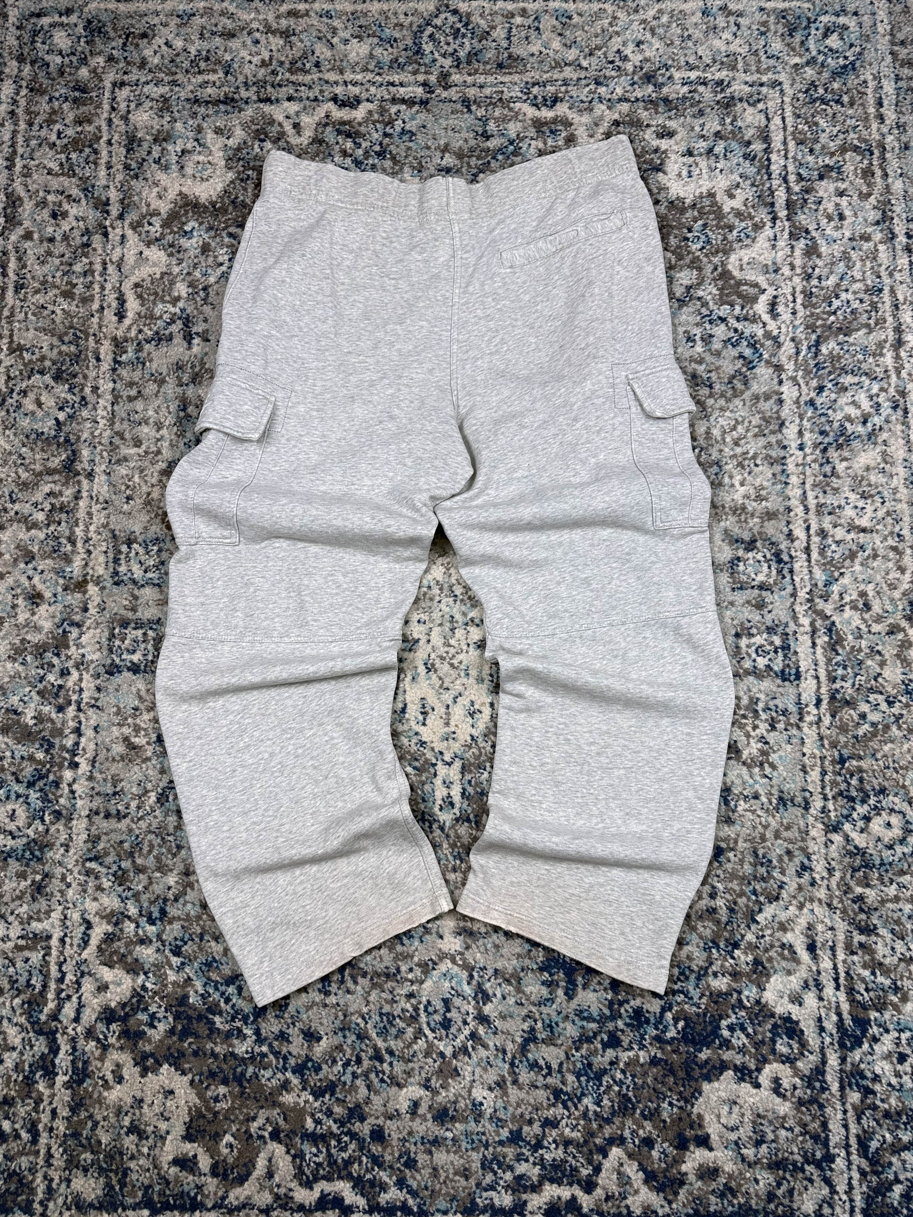 Vintage Nike Embroidered Pocket Logo Cargo Sweat Pants Sz Medium