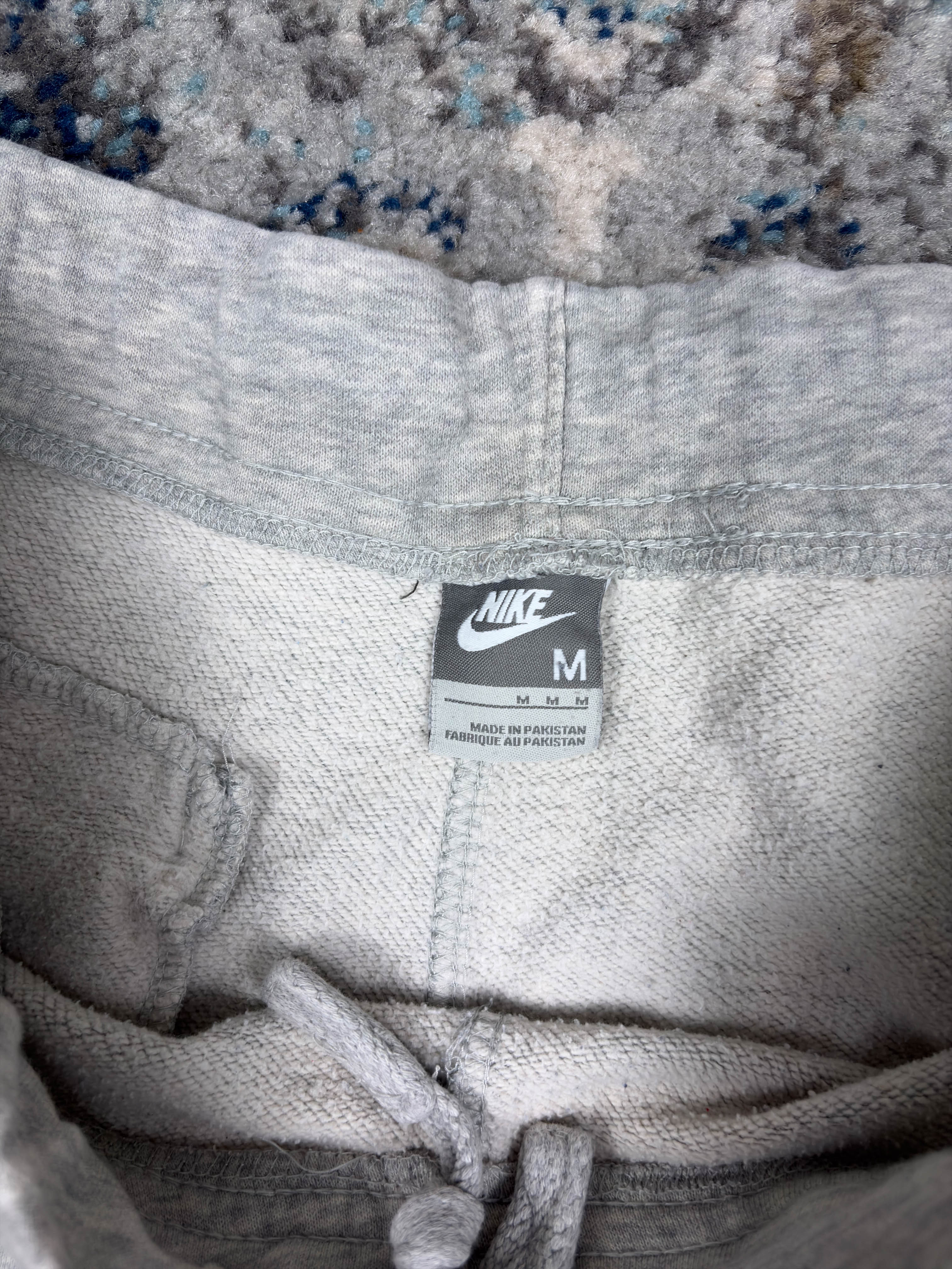 Vintage Nike Embroidered Pocket Logo Cargo Sweat Pants Sz Medium